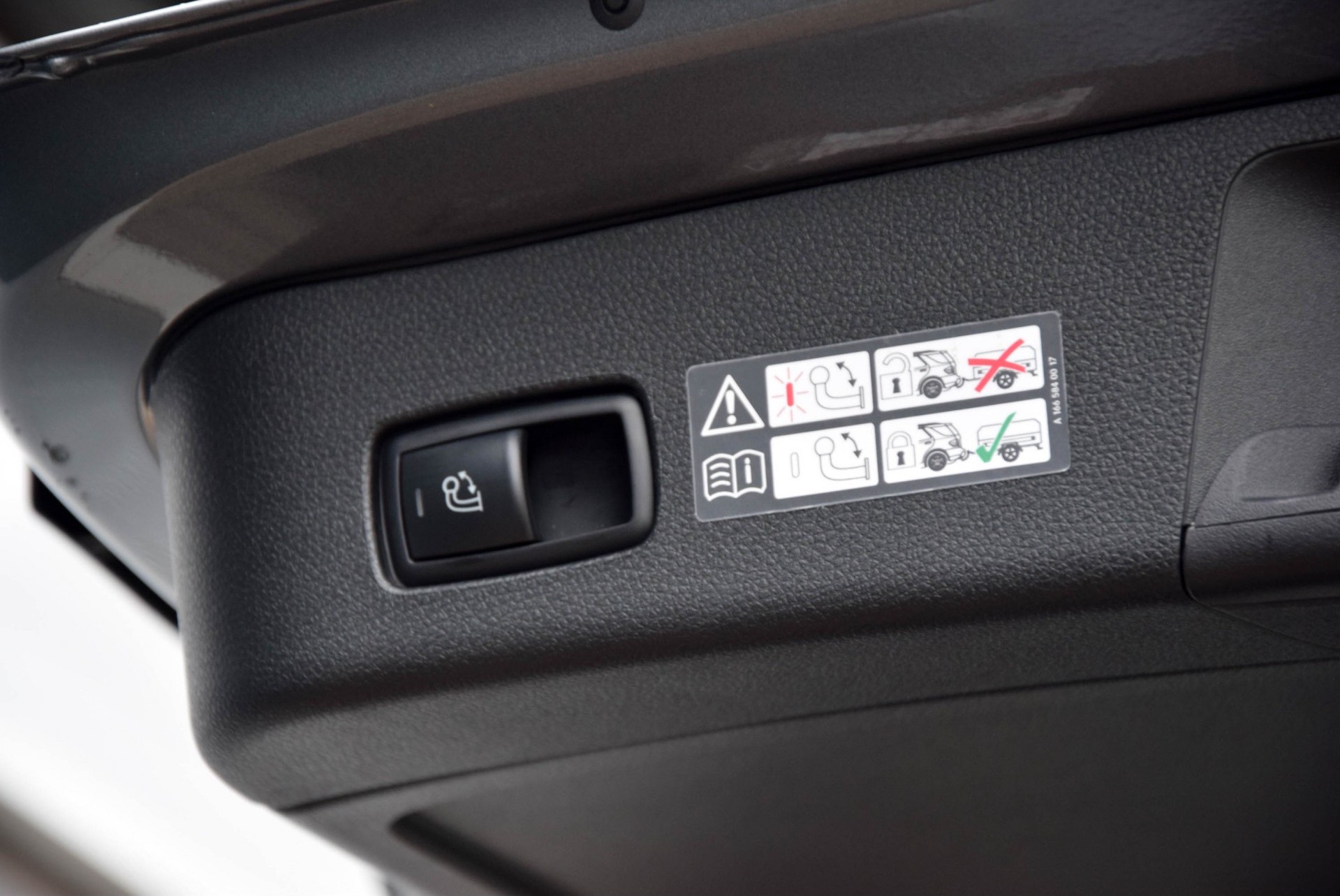 Mercedes-Benz GLE-Klasse 350 d 4-M AMG Night Luchtvering/Panorama/Trekhaak/ILS Aut9 Foto 22