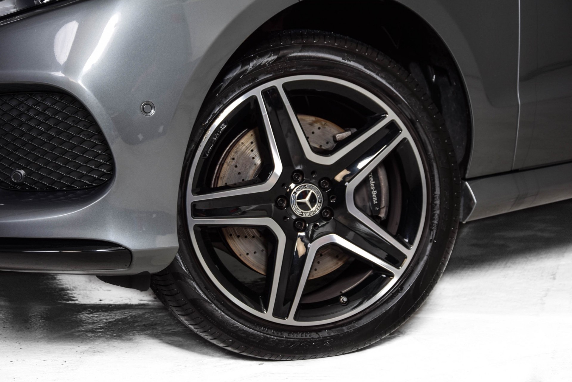 Mercedes-Benz GLE-Klasse 350 d 4-M AMG Night Luchtvering/Panorama/Trekhaak/ILS Aut9 Foto 26