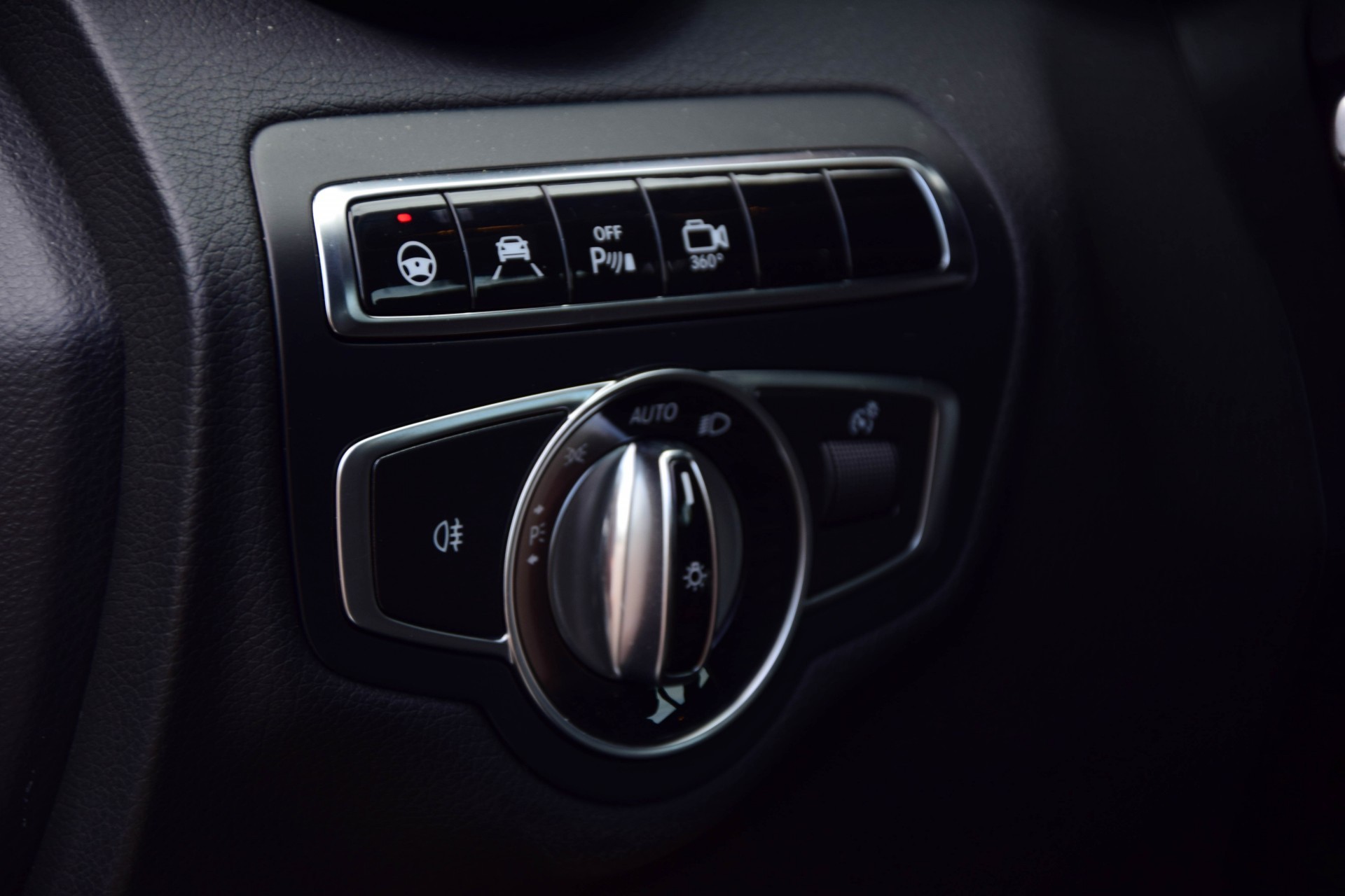 Mercedes-Benz C-Klasse Estate 350 e 7% bijtelling Leer/Distronic/Comand/360/Burmester Aut7 Foto 11