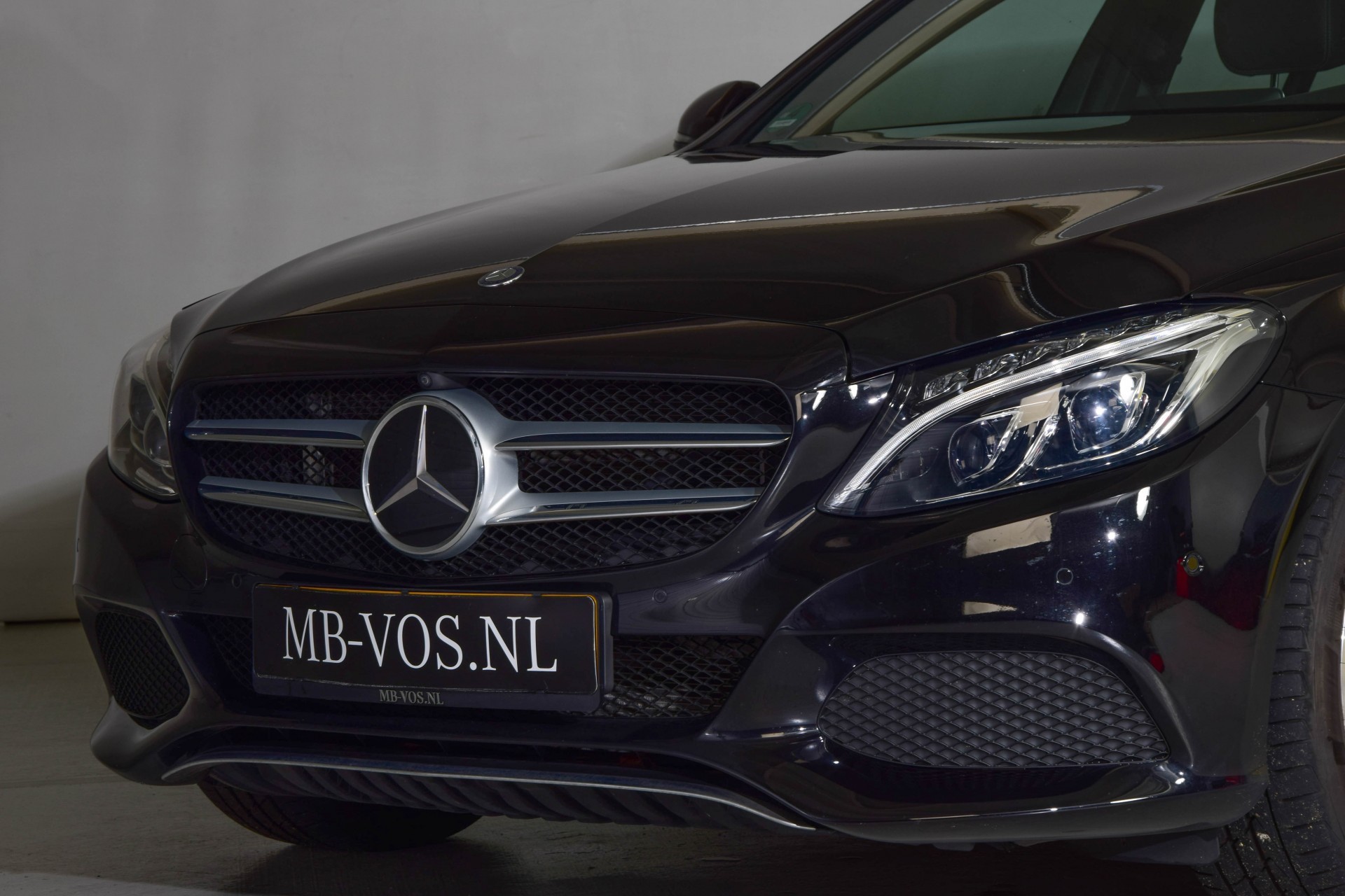 Mercedes-Benz C-Klasse Estate 350 e 7% bijtelling Leer/Distronic/Comand/360/Burmester Aut7 Foto 17