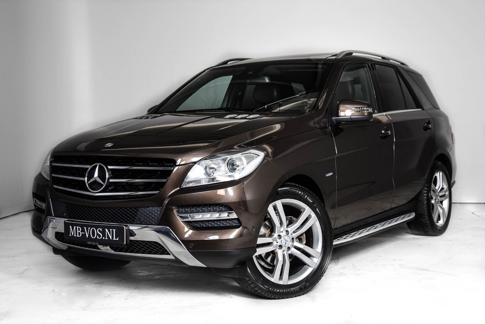 Mercedes-Benz M-Klasse 350 Bluetec 4-M Luchtvering/Panorama/Treeplanken/Standkachel/20" Aut7 Foto 1