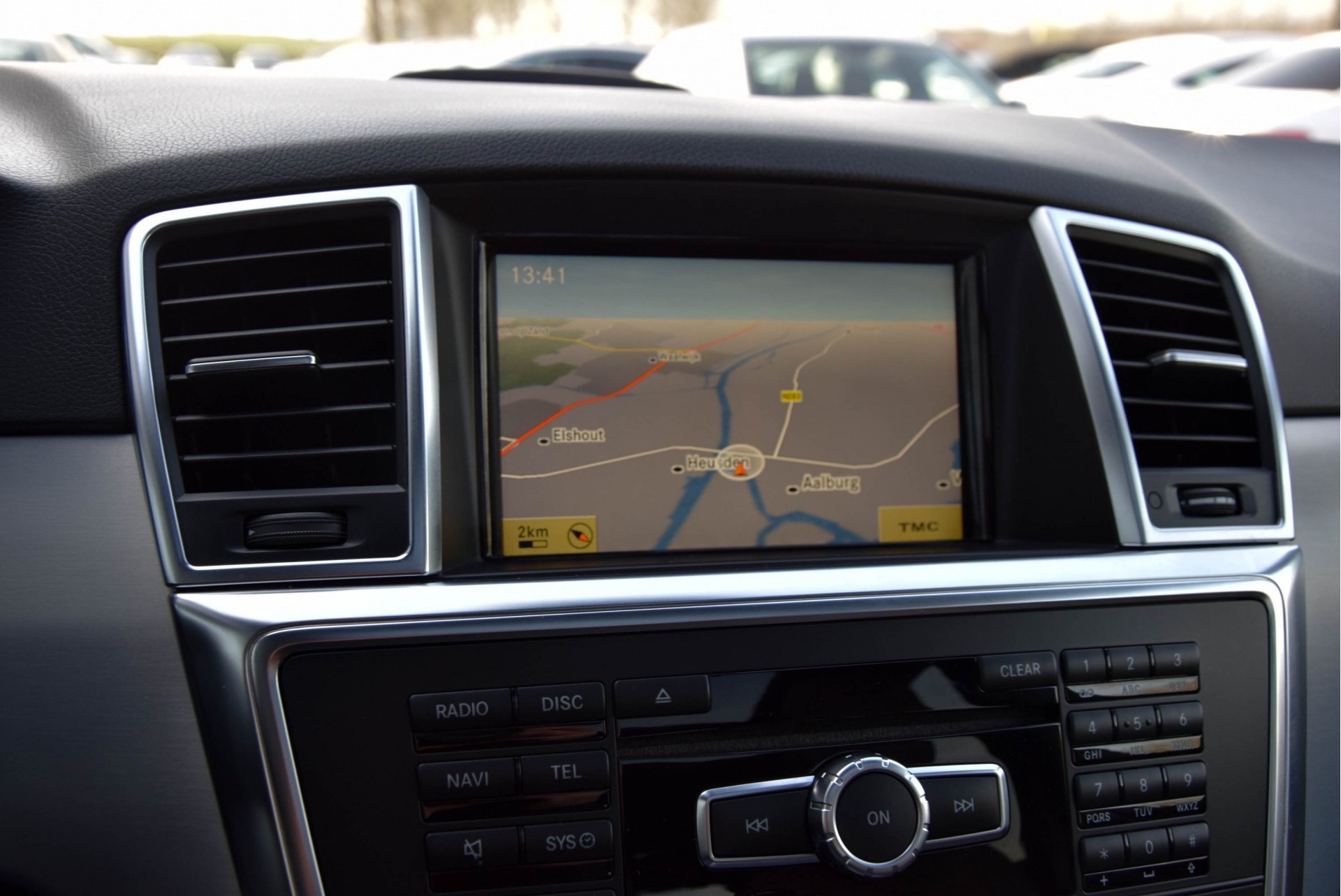 Mercedes-Benz M-Klasse 350 Bluetec 4-M Luchtvering/Panorama/Treeplanken/Standkachel/20" Aut7 Foto 11