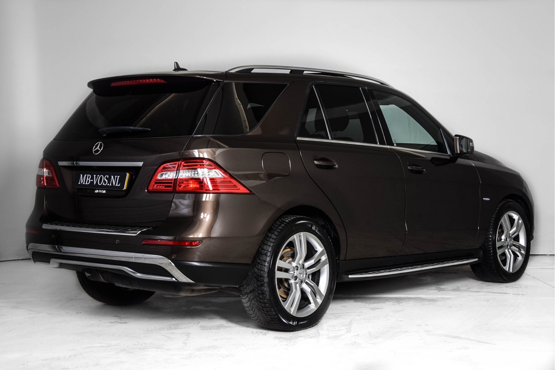 Mercedes-Benz M-Klasse 350 Bluetec 4-M Luchtvering/Panorama/Treeplanken/Standkachel/20" Aut7 Foto 2