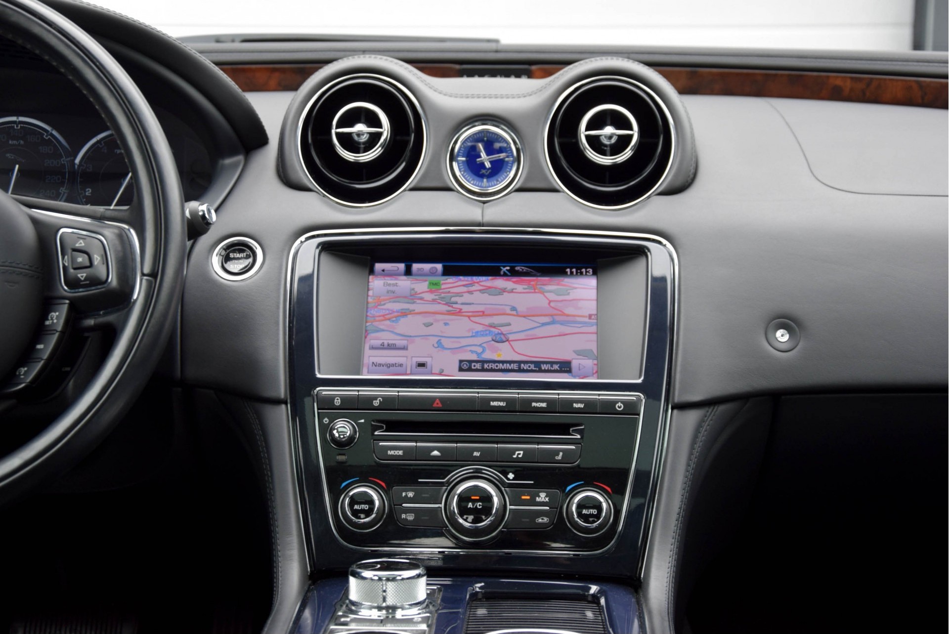 Jaguar XJ 3.0 V6D Premium Luxury Pano/Keyless/Camera/Memory Aut8 Foto 17