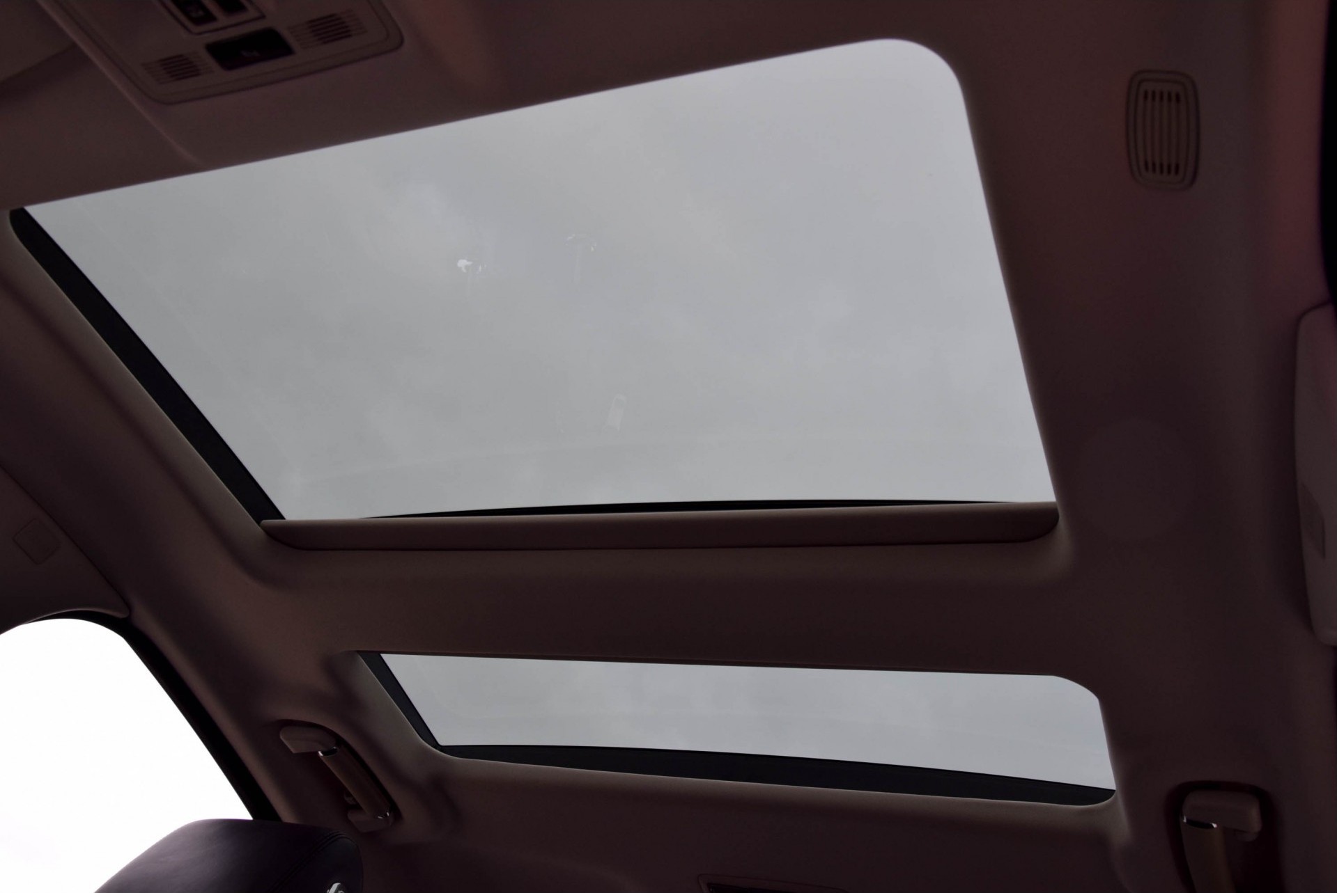 Jaguar XJ 3.0 V6D Premium Luxury Pano/Keyless/Camera/Memory Aut8 Foto 20