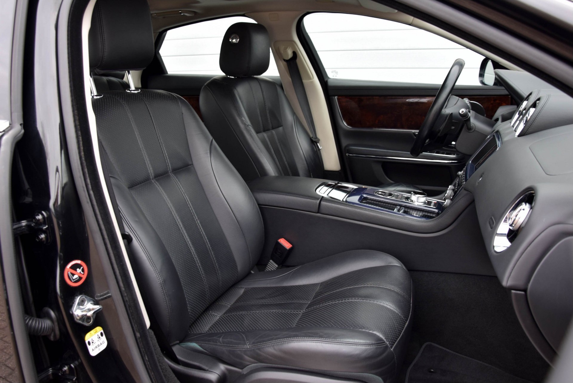 Jaguar XJ 3.0 V6D Premium Luxury Pano/Keyless/Camera/Memory Aut8 Foto 3