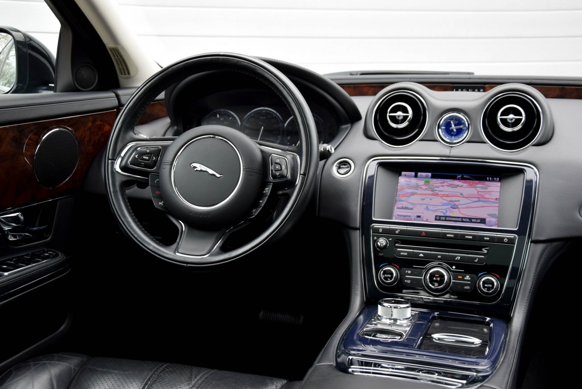 Jaguar XJ 3.0 V6D Premium Luxury Pano/Keyless/Camera/Memory Aut8 Foto 5