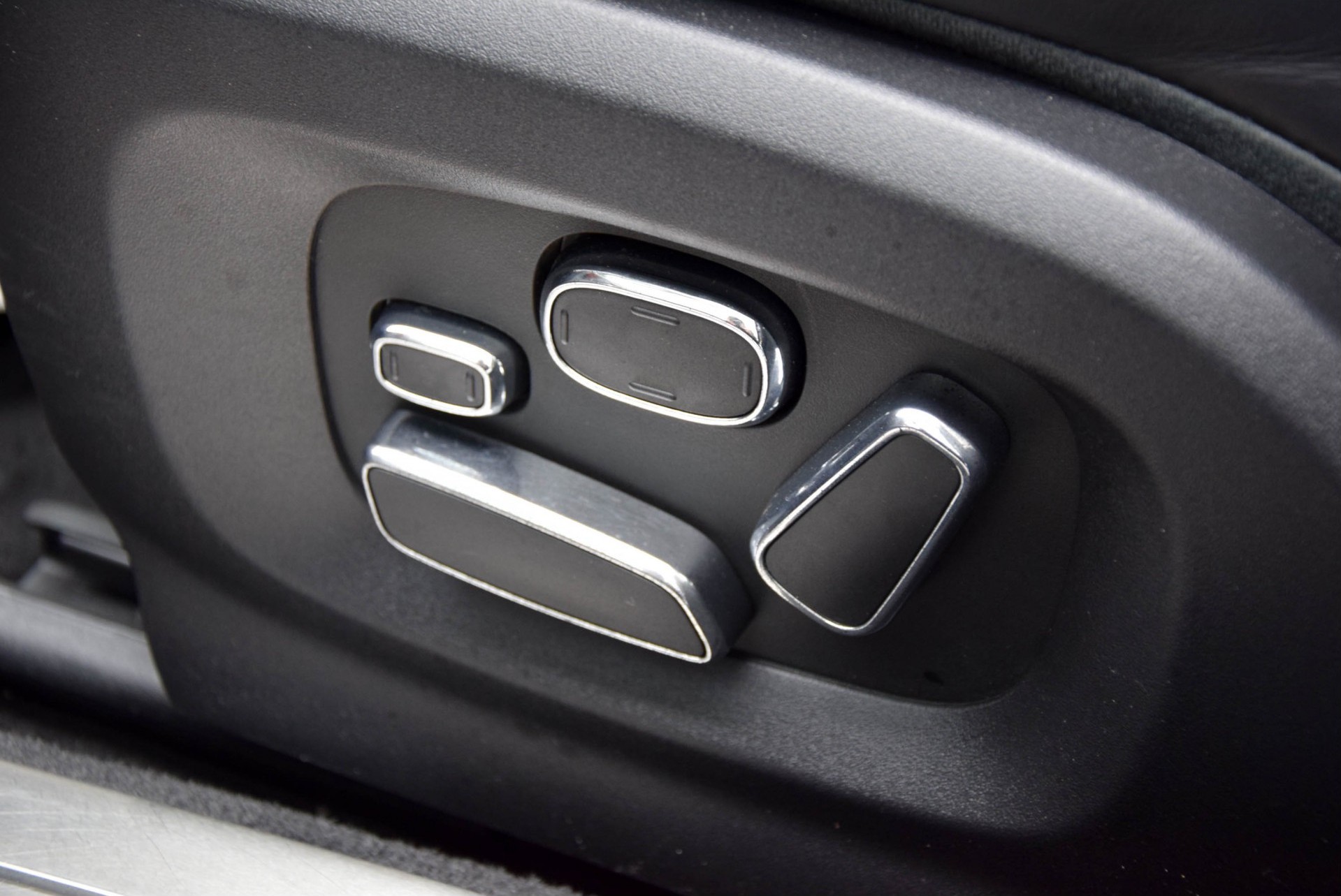 Jaguar XJ 3.0 V6D Premium Luxury Pano/Keyless/Camera/Memory Aut8 Foto 9