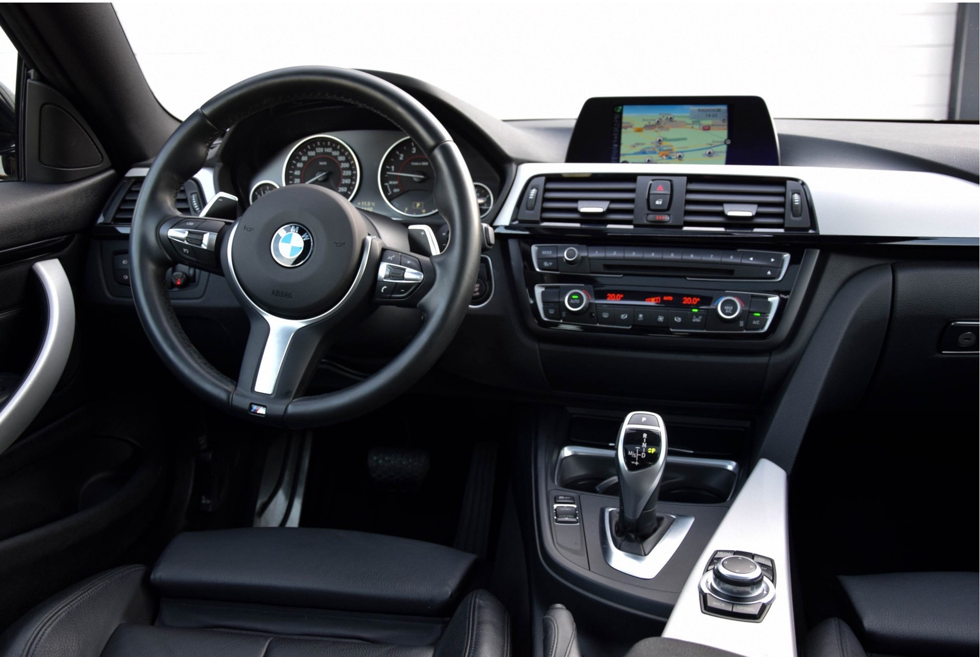 BMW 4 Serie Coupé 435i xDrive M-sport High Executive 20" Performance Aut8 Foto 5