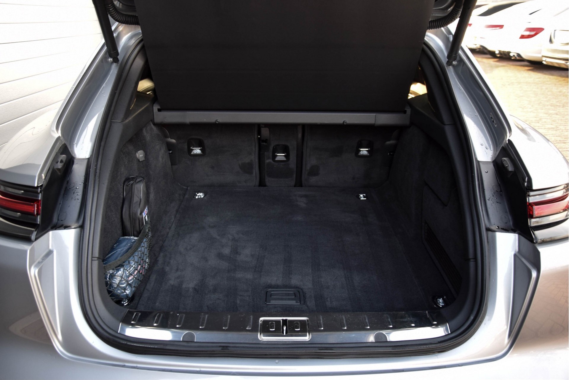 Porsche Panamera Sport Turismo 2.9 4 E-Hybrid Nieuwprijs: €172134 Bose/Pano/Carbon/Adaptive/SportChrono/RearSeatent. Aut8 Foto 23