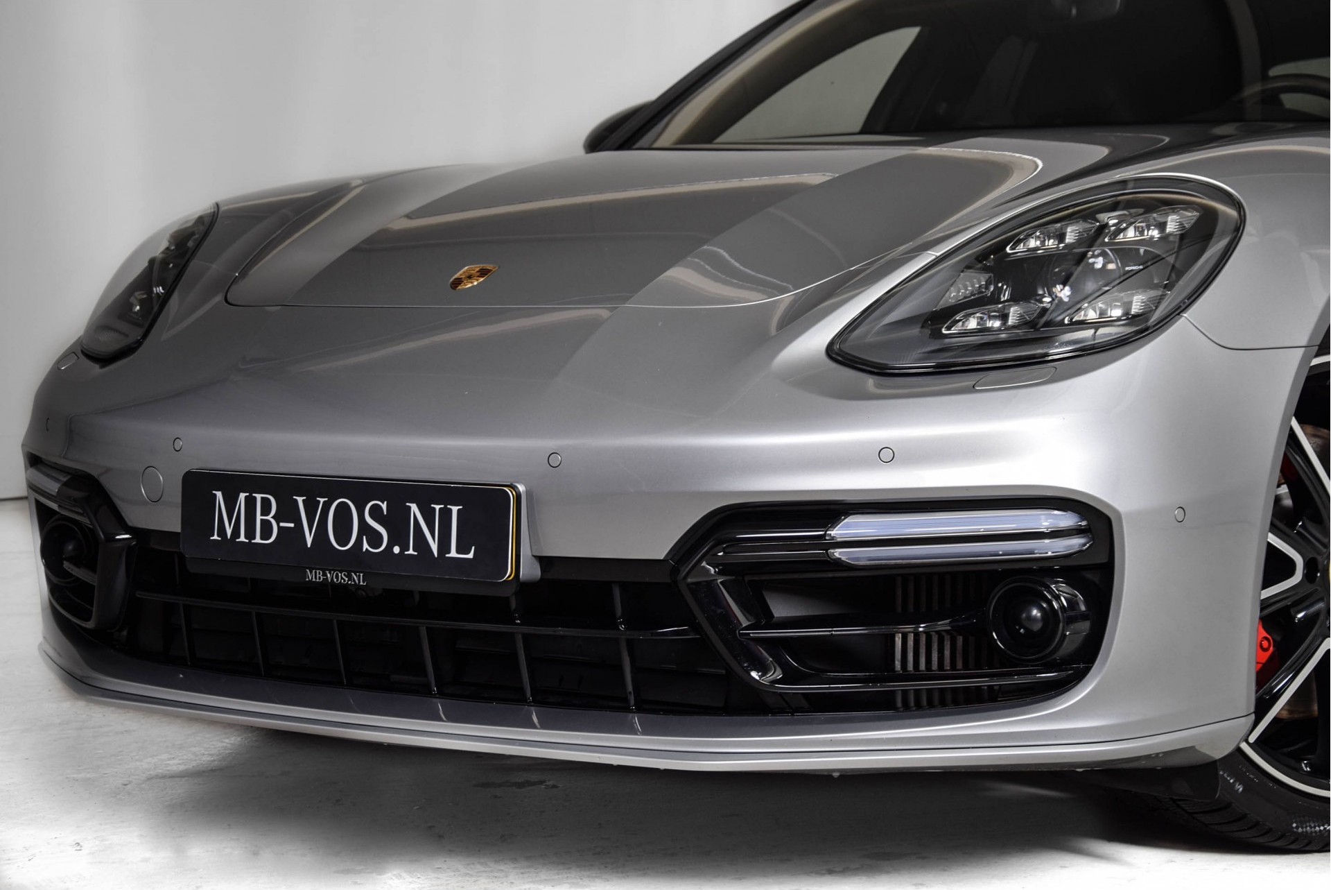 Porsche Panamera Sport Turismo 2.9 4 E-Hybrid Nieuwprijs: €172134 Bose/Pano/Carbon/Adaptive/SportChrono/RearSeatent. Aut8 Foto 24