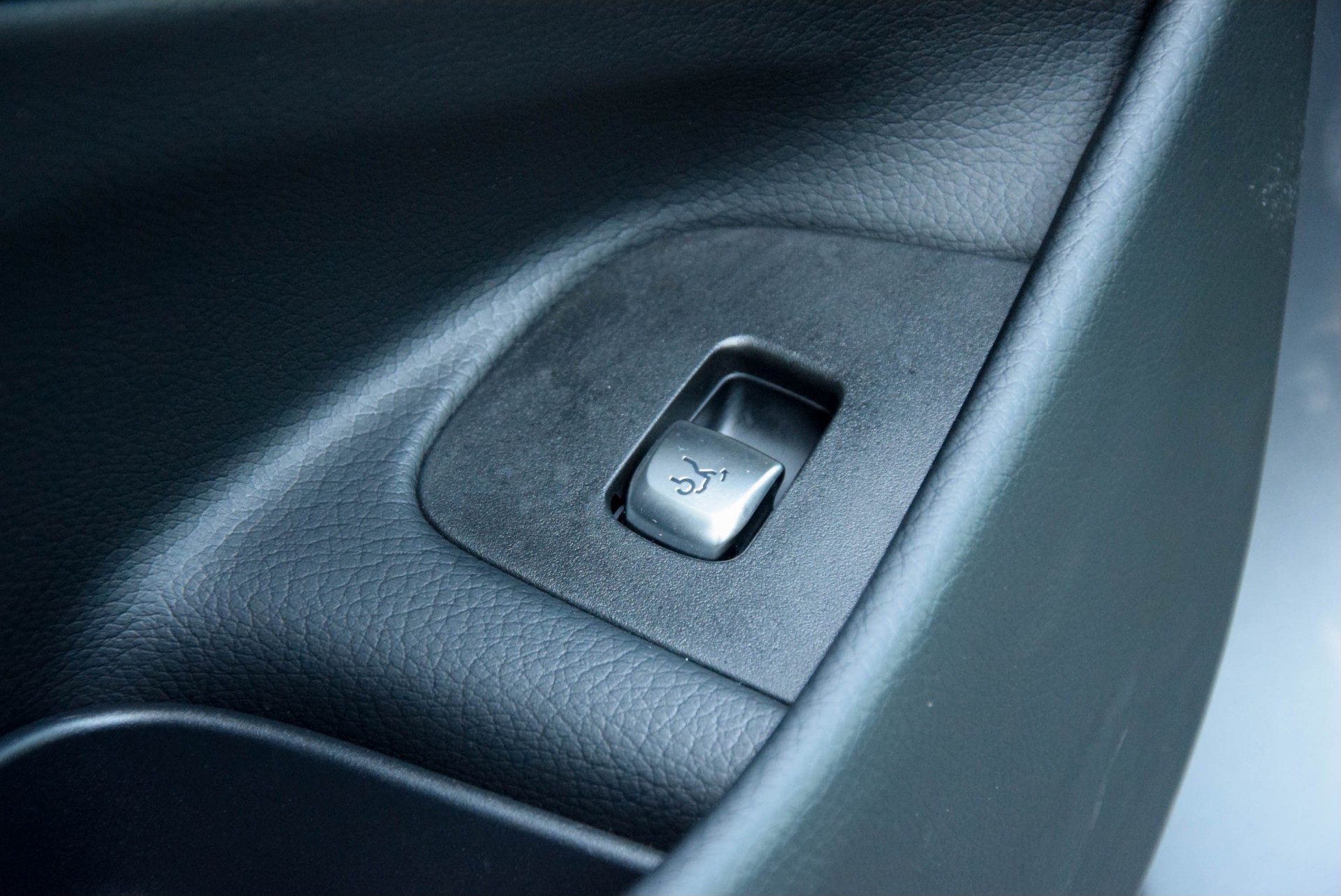 Mercedes-Benz E-Klasse 250 Avantgarde Schuifdak/Camera/LED/Mediadisplay Aut9 Foto 11