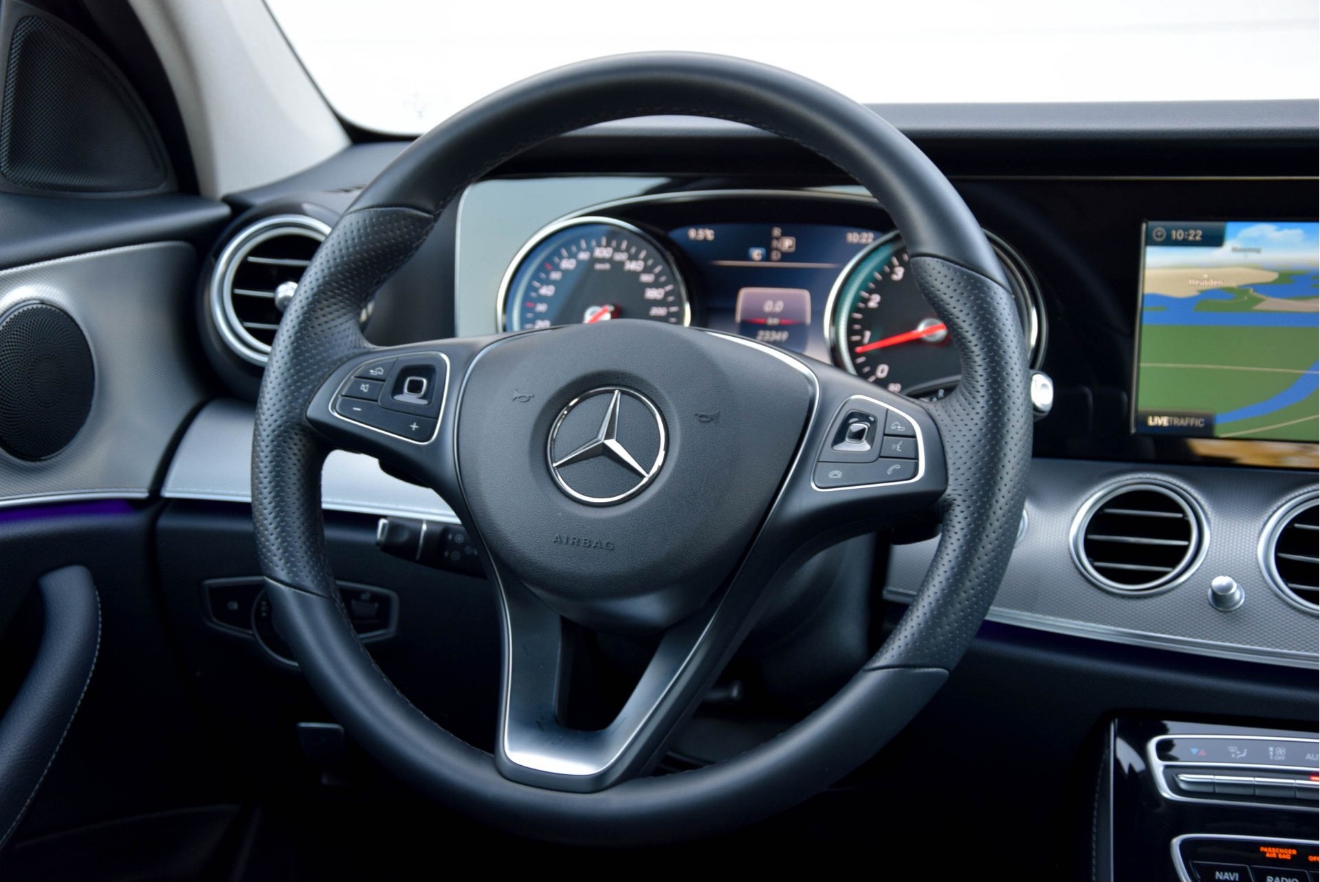 Mercedes-Benz E-Klasse 250 Avantgarde Schuifdak/Camera/LED/Mediadisplay Aut9 Foto 17