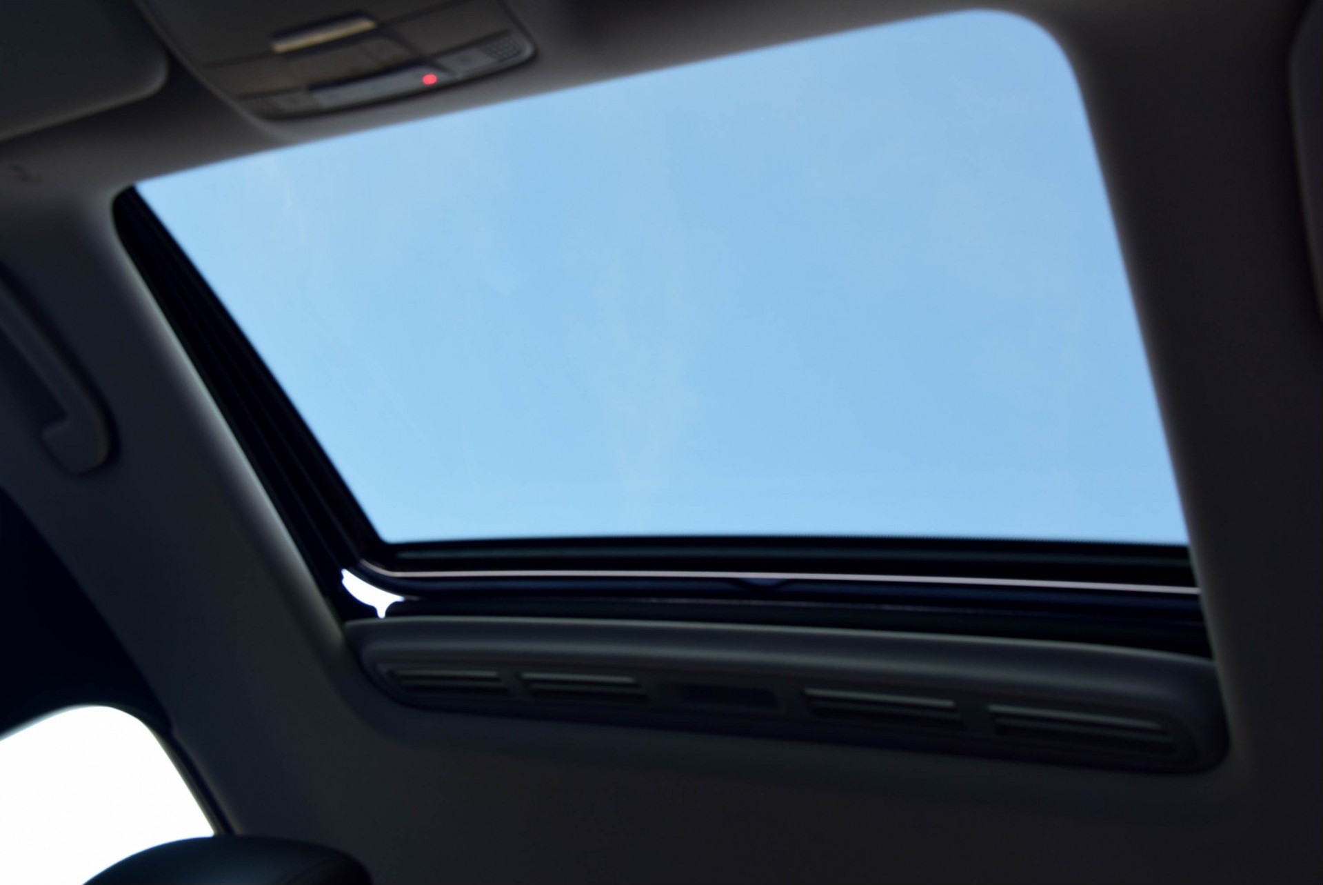 Mercedes-Benz E-Klasse 250 Avantgarde Schuifdak/Camera/LED/Mediadisplay Aut9 Foto 18