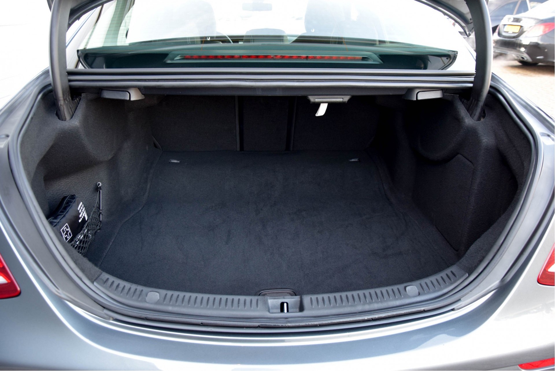 Mercedes-Benz E-Klasse 250 Avantgarde Schuifdak/Camera/LED/Mediadisplay Aut9 Foto 19