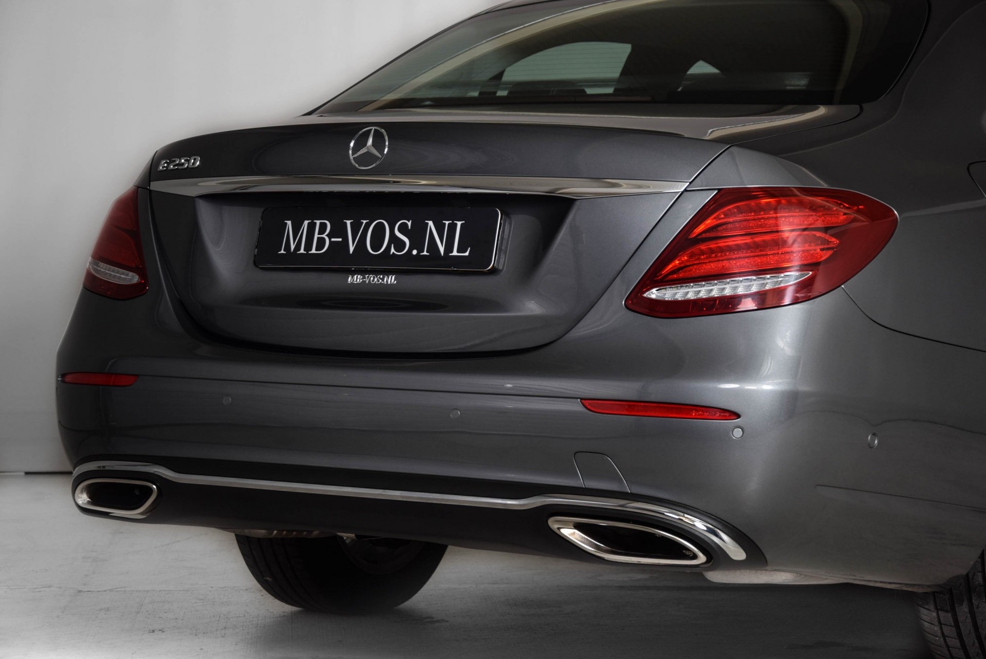 Mercedes-Benz E-Klasse 250 Avantgarde Schuifdak/Camera/LED/Mediadisplay Aut9 Foto 22