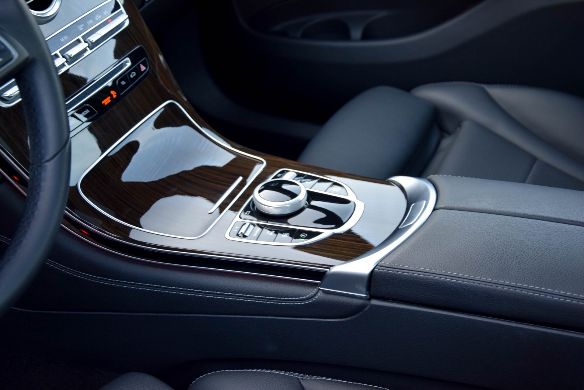 Mercedes-Benz GLC-Klasse 300 4-M Exclusive Panorama/Leder/Trhk/LED/Aut-kofferklep Aut9 Foto 14