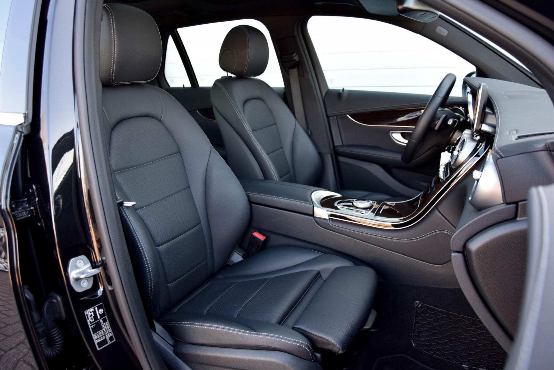 Mercedes-Benz GLC-Klasse 300 4-M Exclusive Panorama/Leder/Trhk/LED/Aut-kofferklep Aut9 Foto 3