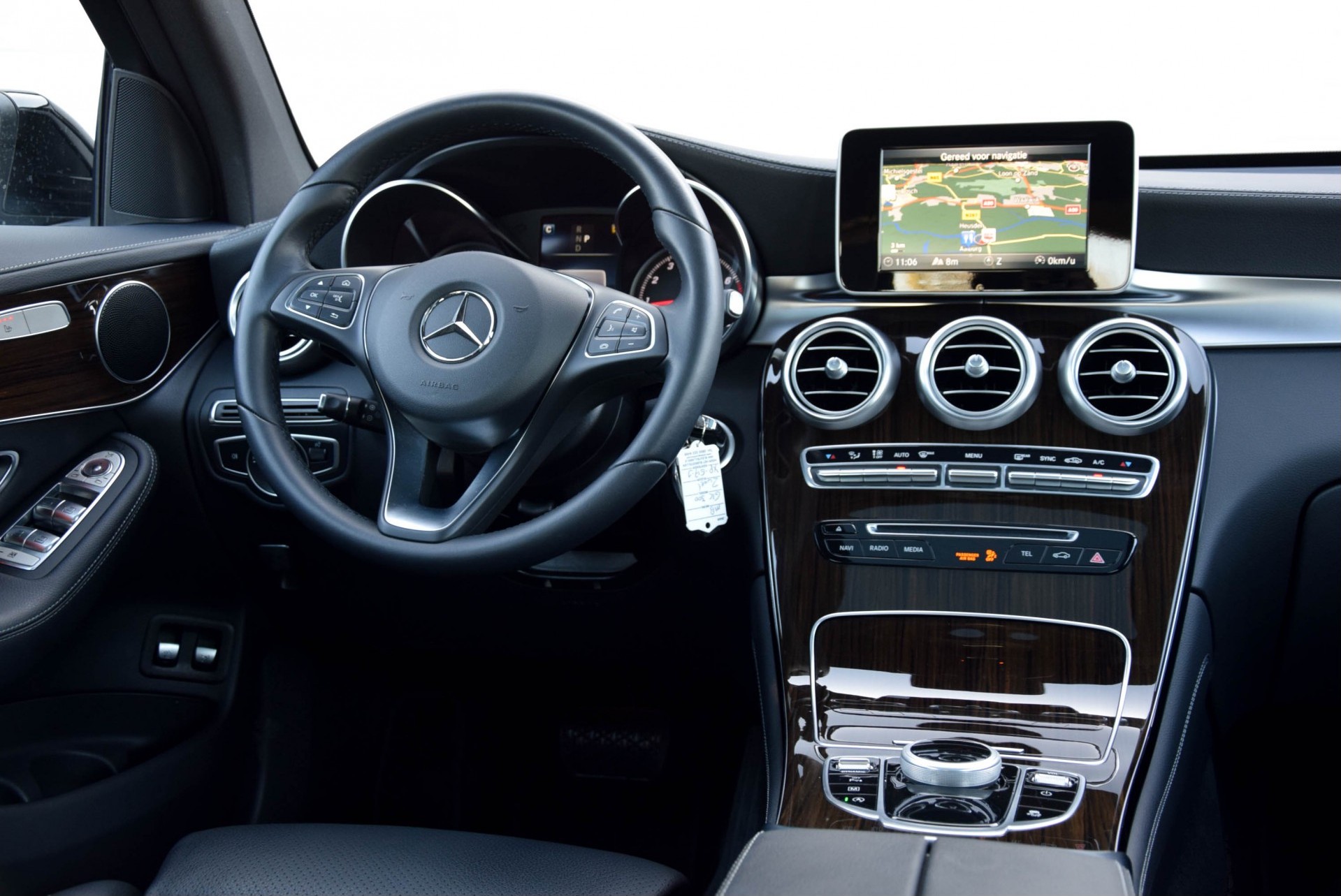 Mercedes-Benz GLC-Klasse 300 4-M Exclusive Panorama/Leder/Trhk/LED/Aut-kofferklep Aut9 Foto 6