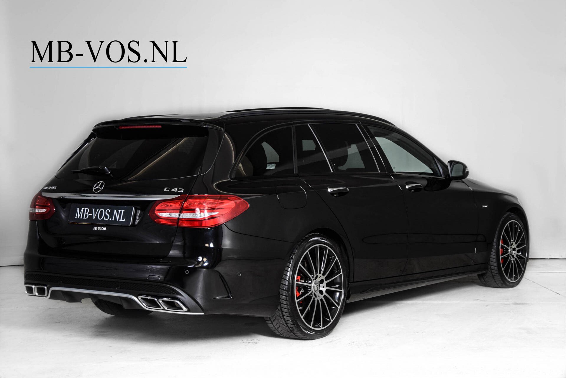 Mercedes-Benz C-Klasse Estate 450 / 43 AMG 4-MATIC Nightpakket Distronic/Panorama/Burmester/Keyless Aut7 Foto 2