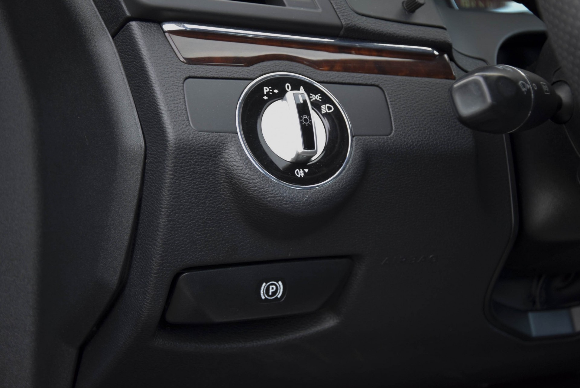 Mercedes-Benz E-Klasse Coupé 500 AMG Keyless/Harman-Kardon/Camera/ILS/Memory Aut7 Foto 10