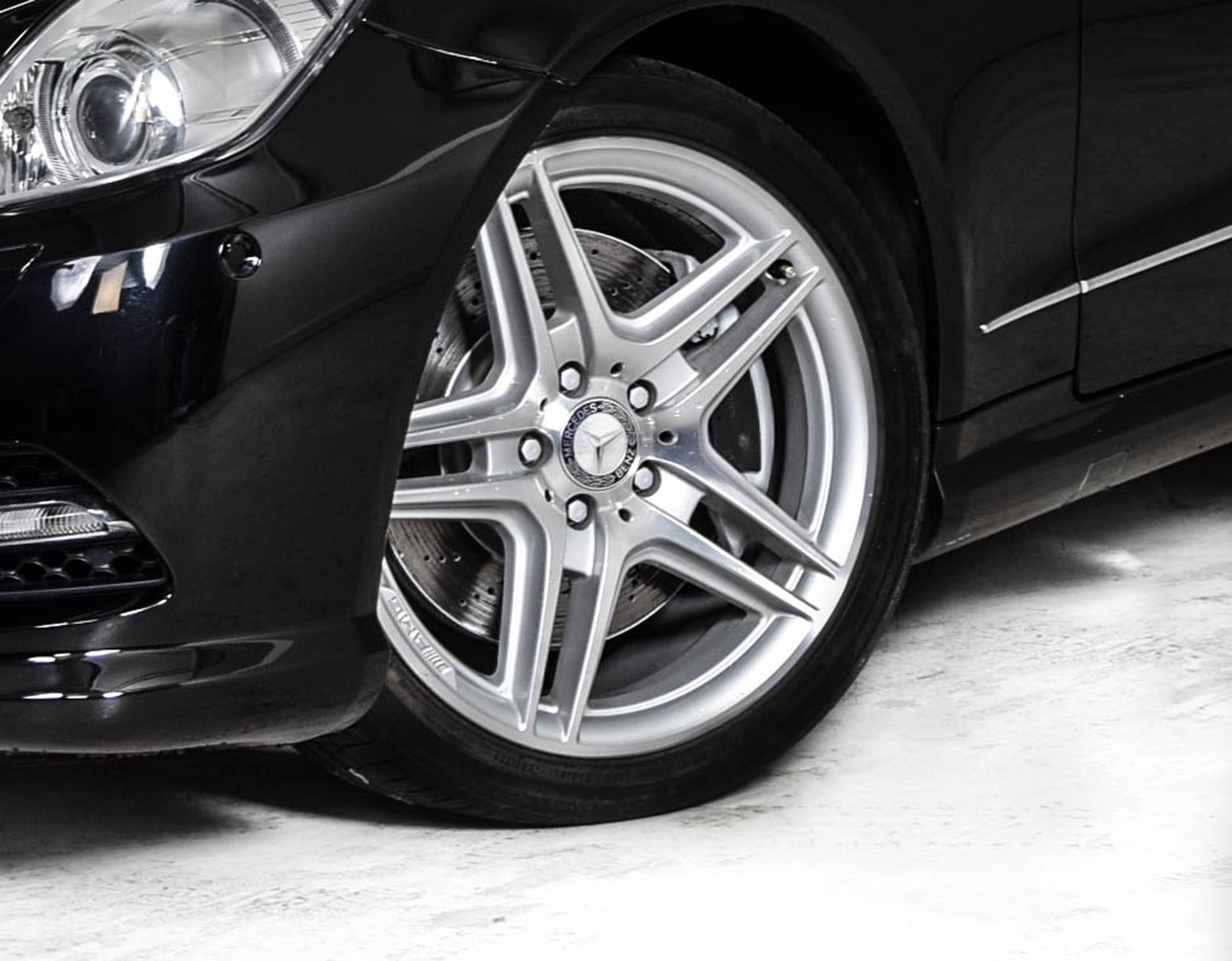 Mercedes-Benz E-Klasse Coupé 500 AMG Keyless/Harman-Kardon/Camera/ILS/Memory Aut7 Foto 25