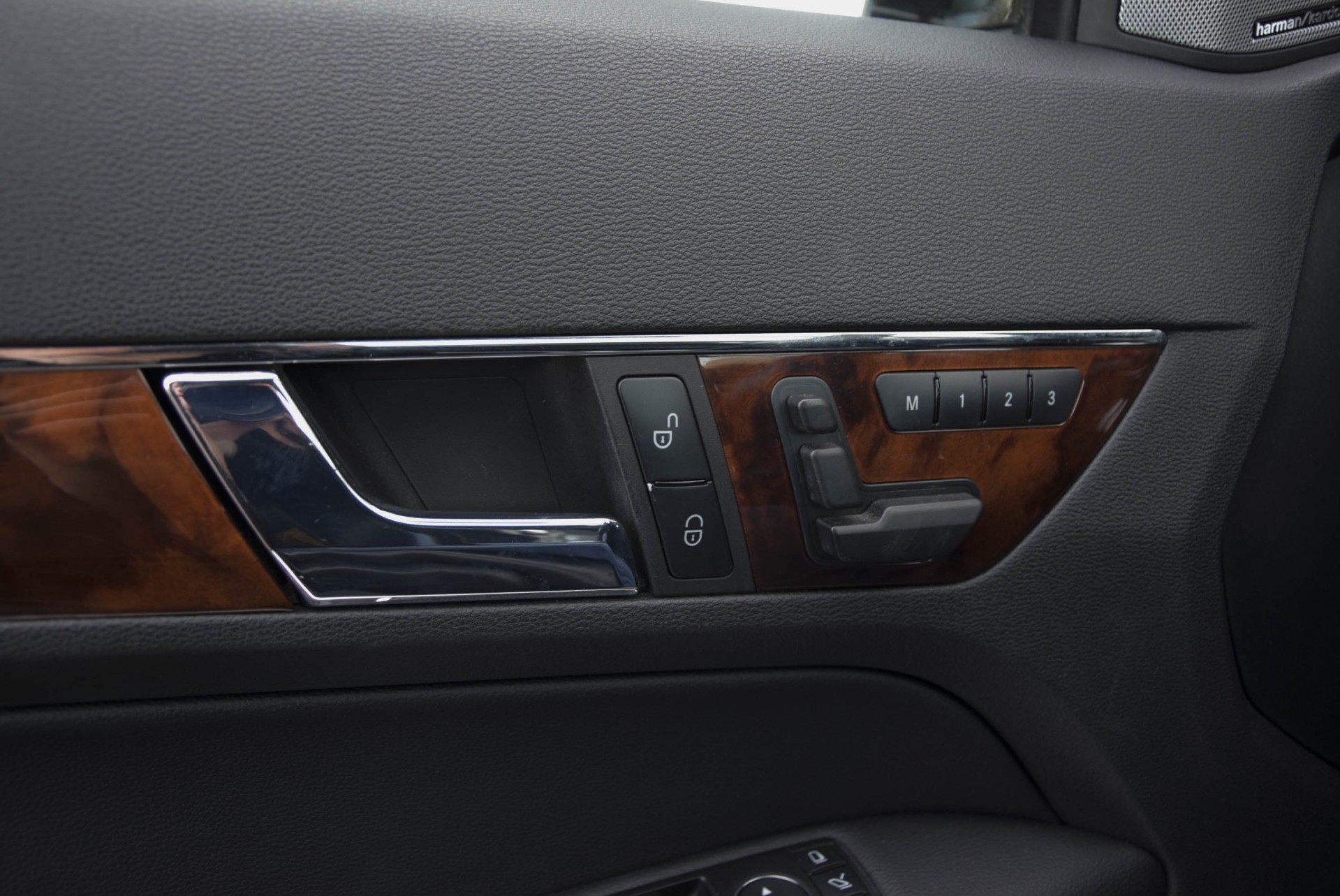 Mercedes-Benz E-Klasse Coupé 500 AMG Keyless/Harman-Kardon/Camera/ILS/Memory Aut7 Foto 7