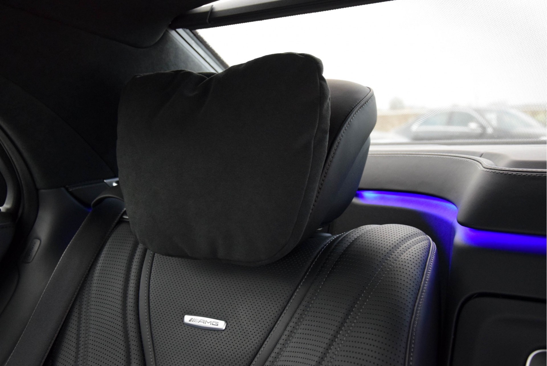 Mercedes-Benz S-Klasse 63 AMG Lang 4-M+ Exclusive/Designo/Entertainment/Nightvision/4xMassage Aut9 Foto 11