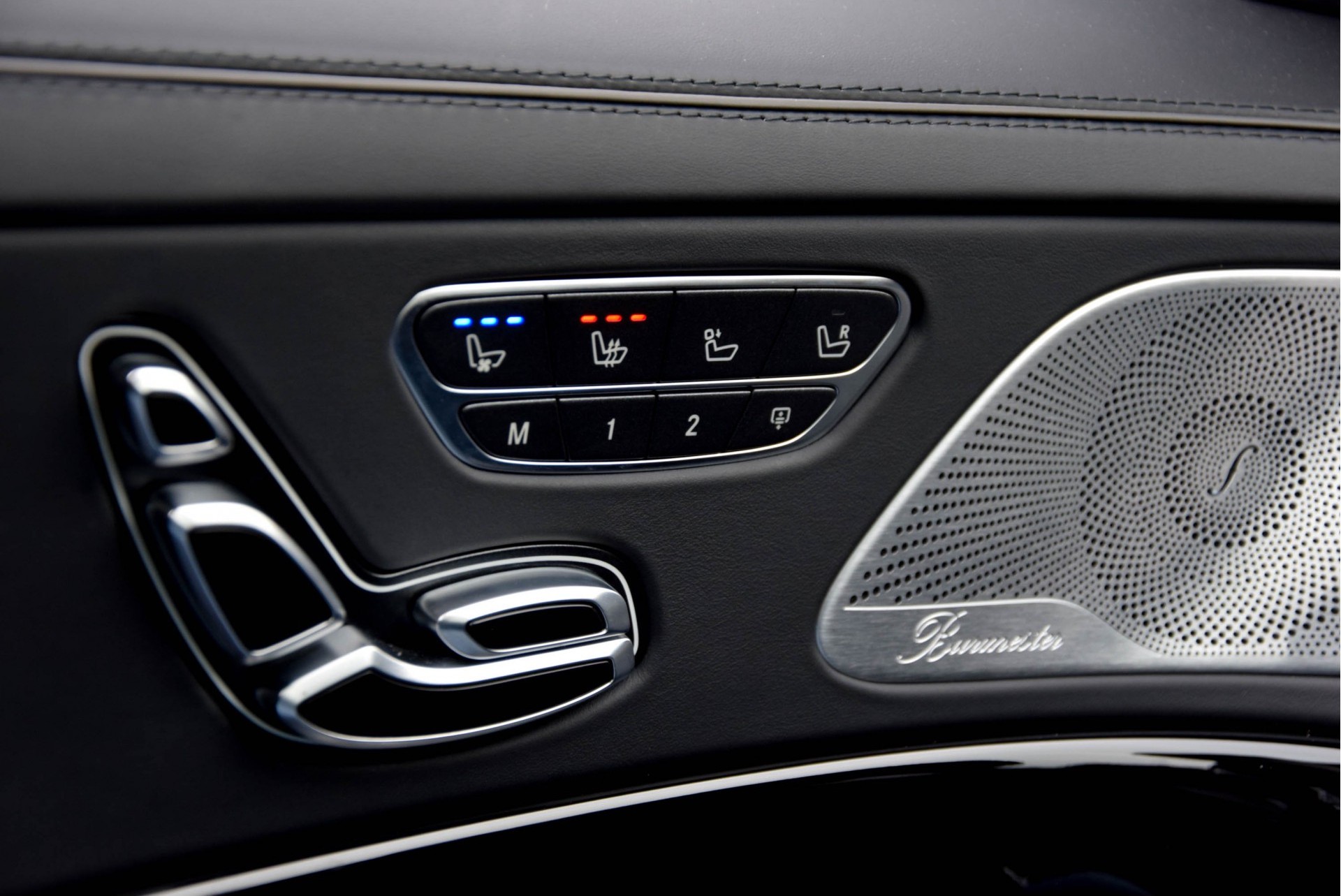 Mercedes-Benz S-Klasse 63 AMG Lang 4-M+ Exclusive/Designo/Entertainment/Nightvision/4xMassage Aut9 Foto 16