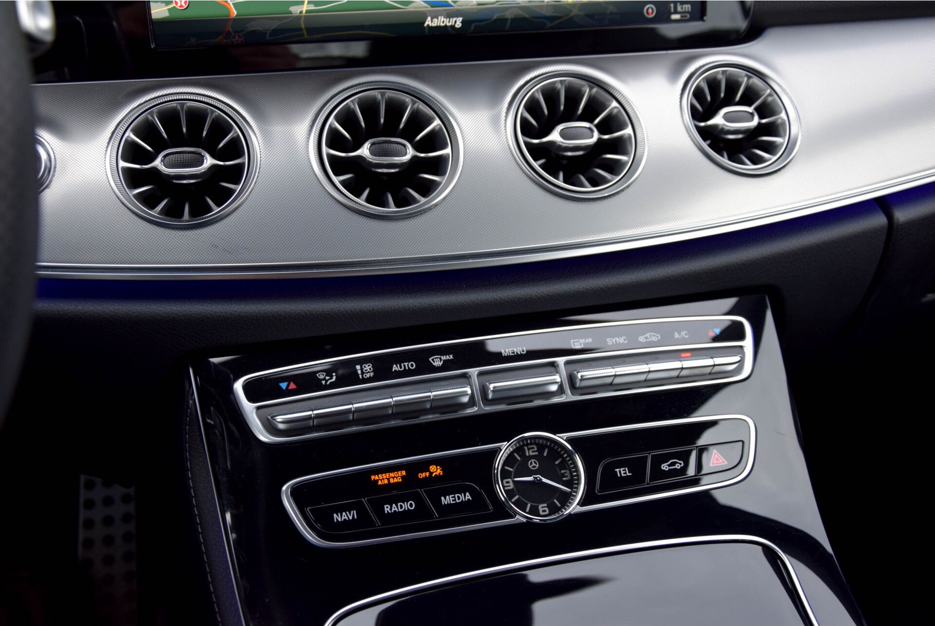 Mercedes-Benz E-Klasse Cabrio 300 AMG Night/Comand/LED/Camera/Keyless/20" Aut9 Foto 16