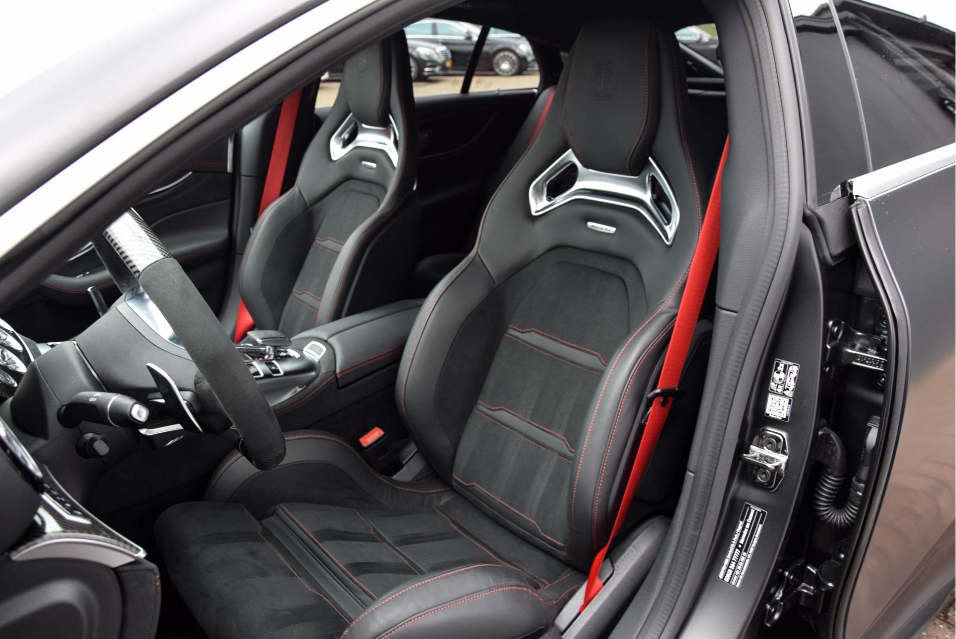 Mercedes-Benz AMG GT 4-Door Coupe 63 S 4M+ Ceramic Full Carbon Designo Aut9 Foto 23