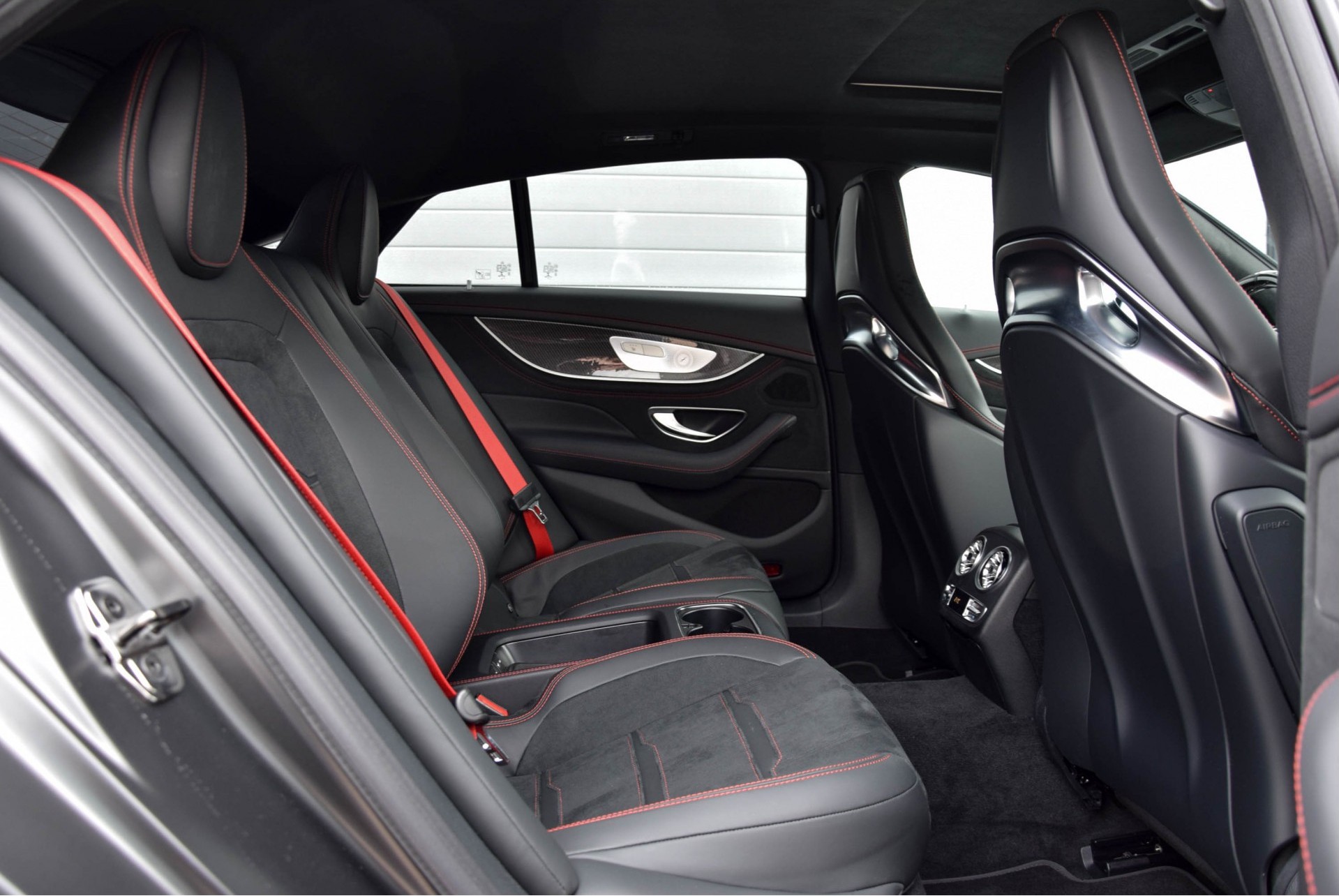 Mercedes-Benz AMG GT 4-Door Coupe 63 S 4M+ Ceramic Full Carbon Designo Aut9 Foto 4