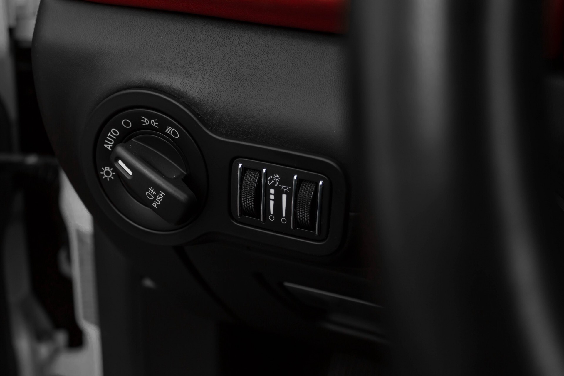 Maserati Ghibli 3.0d V6 Carbon/20''/Camera/PremiumPack/Keyless/Xenon/Navi Aut8 Foto 18