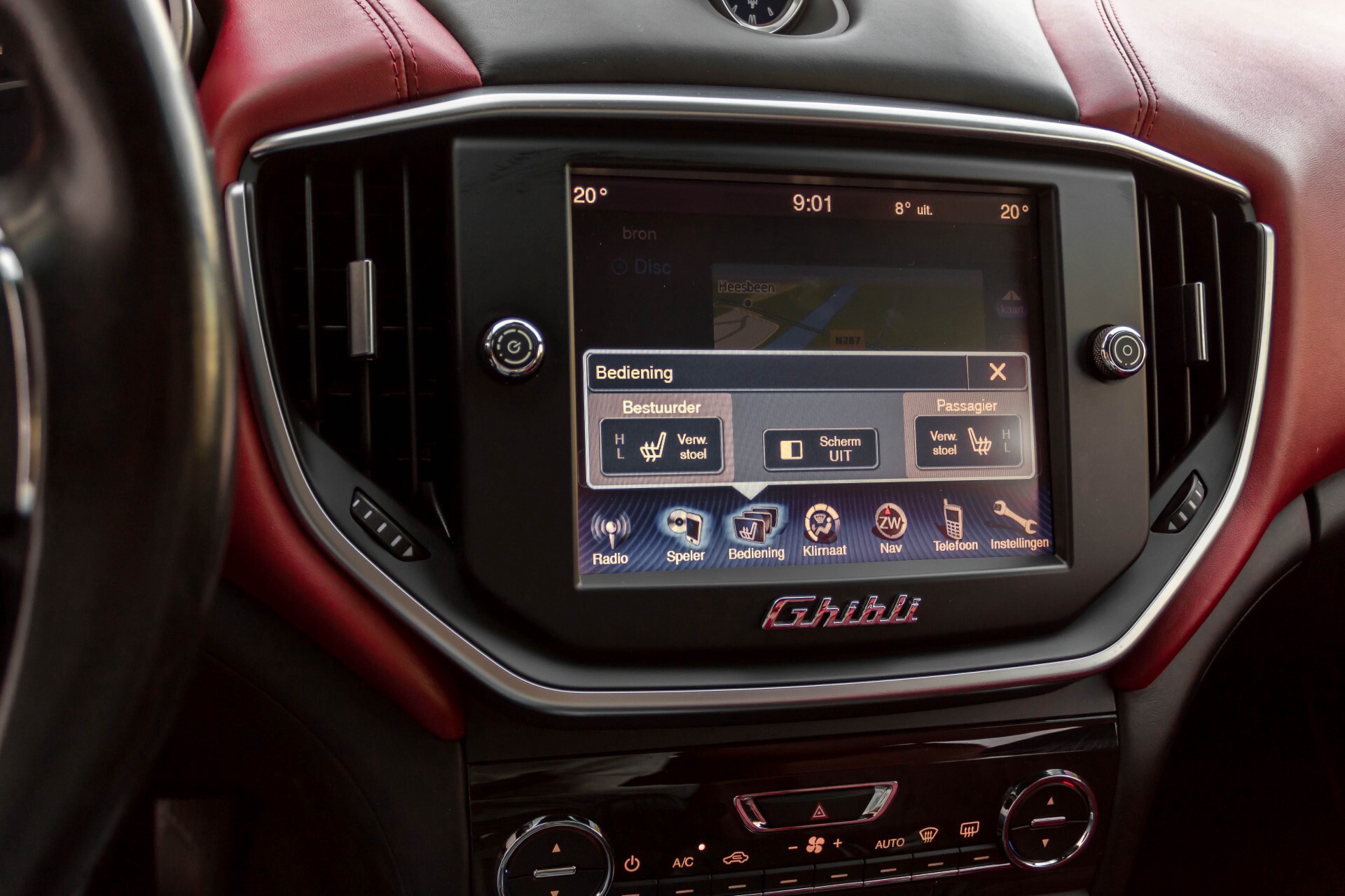 Maserati Ghibli 3.0d V6 Carbon/20''/Camera/PremiumPack/Keyless/Xenon/Navi Aut8 Foto 21