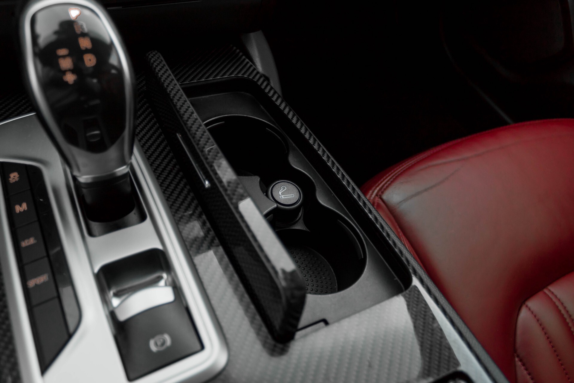 Maserati Ghibli 3.0d V6 Carbon/20''/Camera/PremiumPack/Keyless/Xenon/Navi Aut8 Foto 38