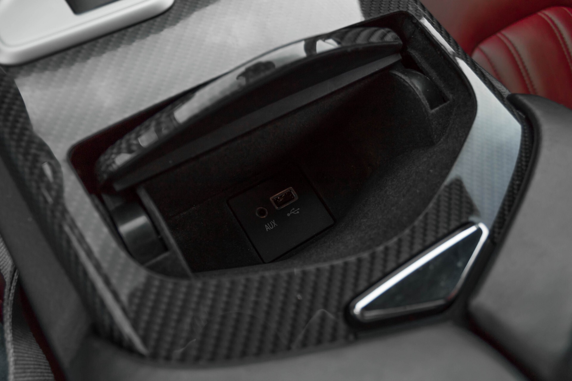 Maserati Ghibli 3.0d V6 Carbon/20''/Camera/PremiumPack/Keyless/Xenon/Navi Aut8 Foto 41