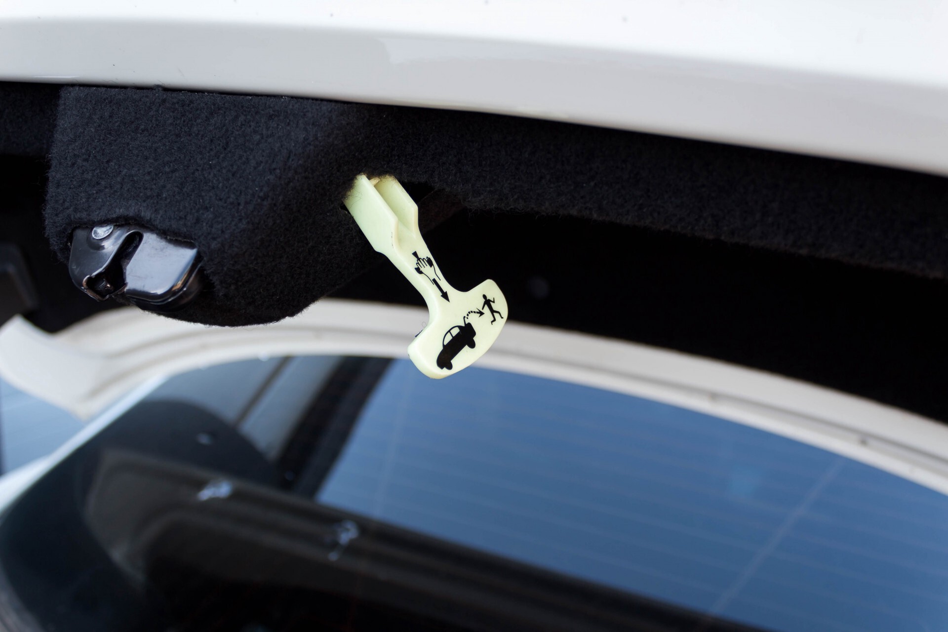 Maserati Ghibli 3.0d V6 Carbon/20''/Camera/PremiumPack/Keyless/Xenon/Navi Aut8 Foto 49