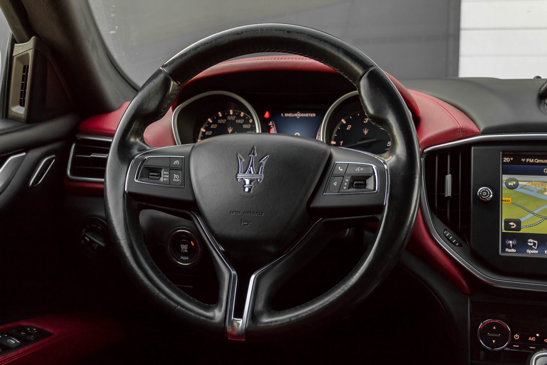 Maserati Ghibli 3.0d V6 Carbon/20''/Camera/PremiumPack/Keyless/Xenon/Navi Aut8 Foto 9