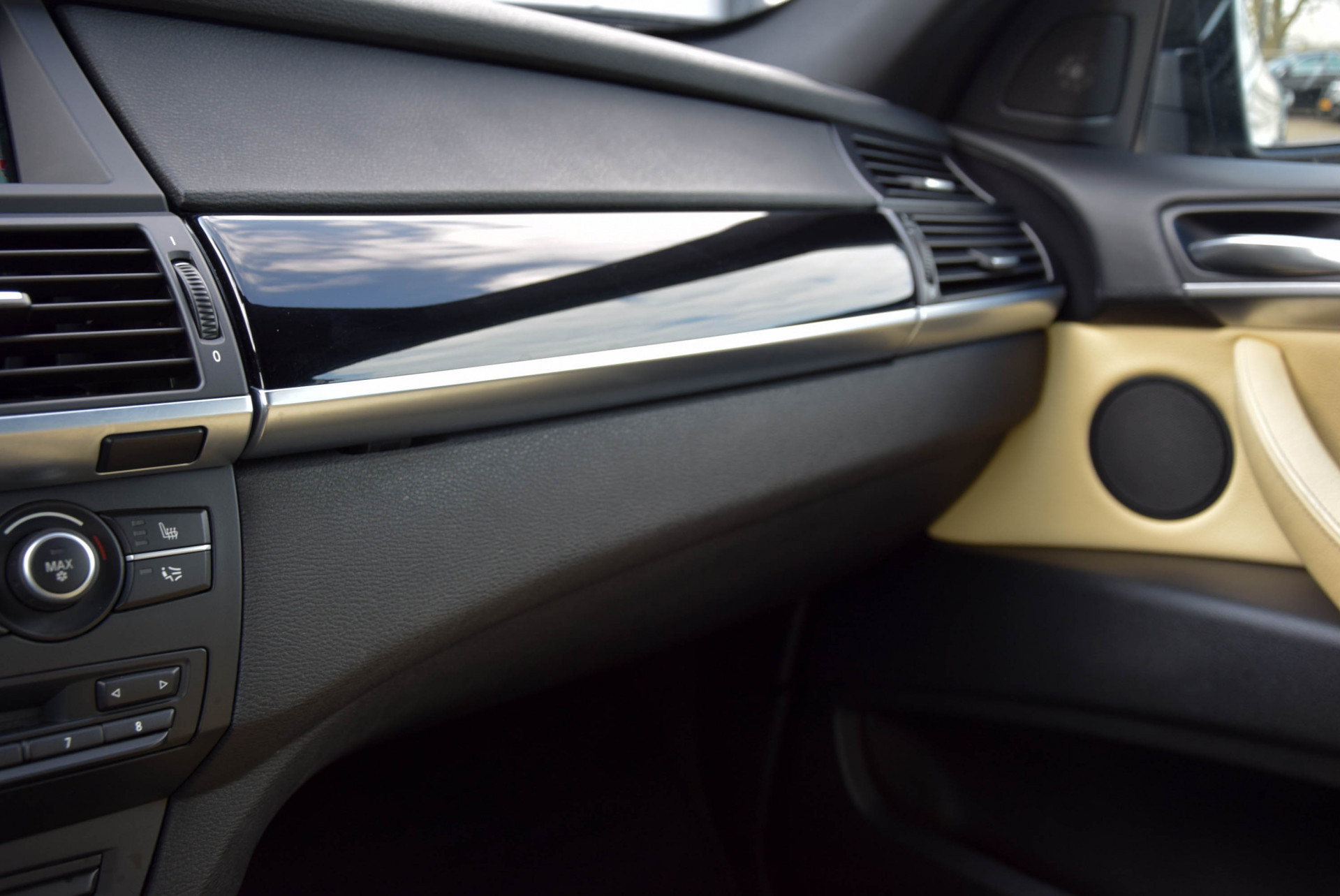 BMW X6 3.0d High Executive Luchtv/Activefront/Keyless/HiFi/Softclose Aut8 Foto 18