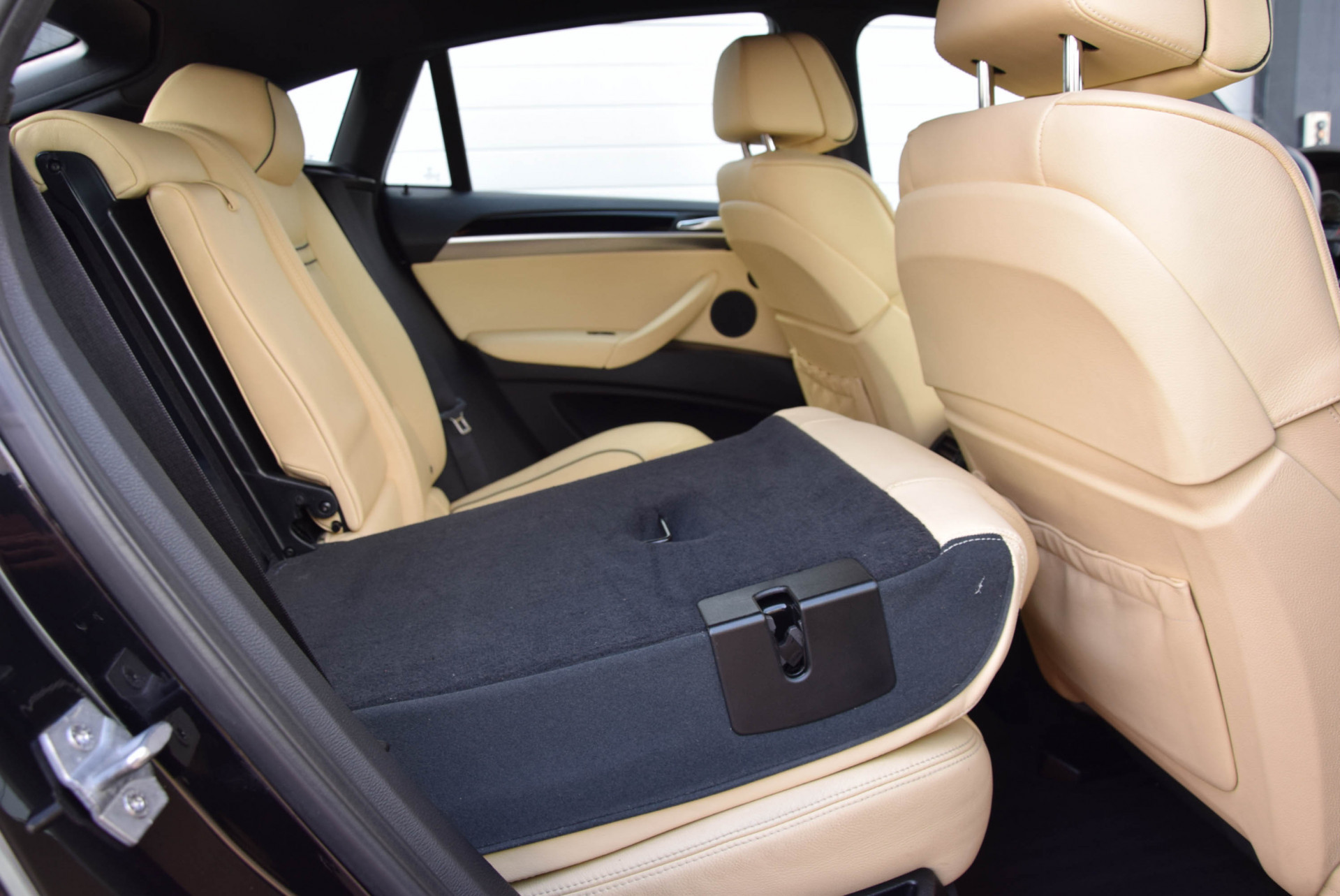 BMW X6 3.0d High Executive Luchtv/Activefront/Keyless/HiFi/Softclose Aut8 Foto 5