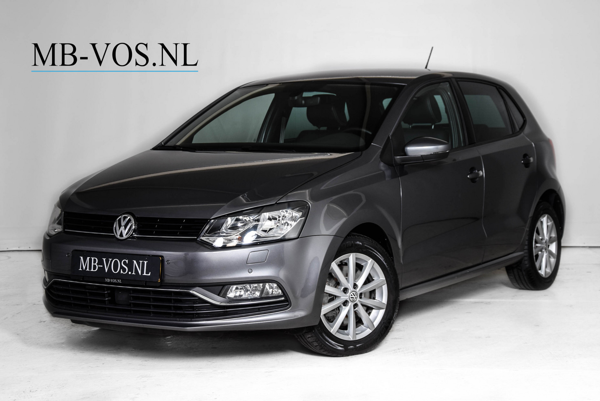 Volkswagen Polo 1.2 TSI 110pk Leer/Adaptive Cruise/Soundpakket/Navi/Zwarte hemel Aut Foto 1