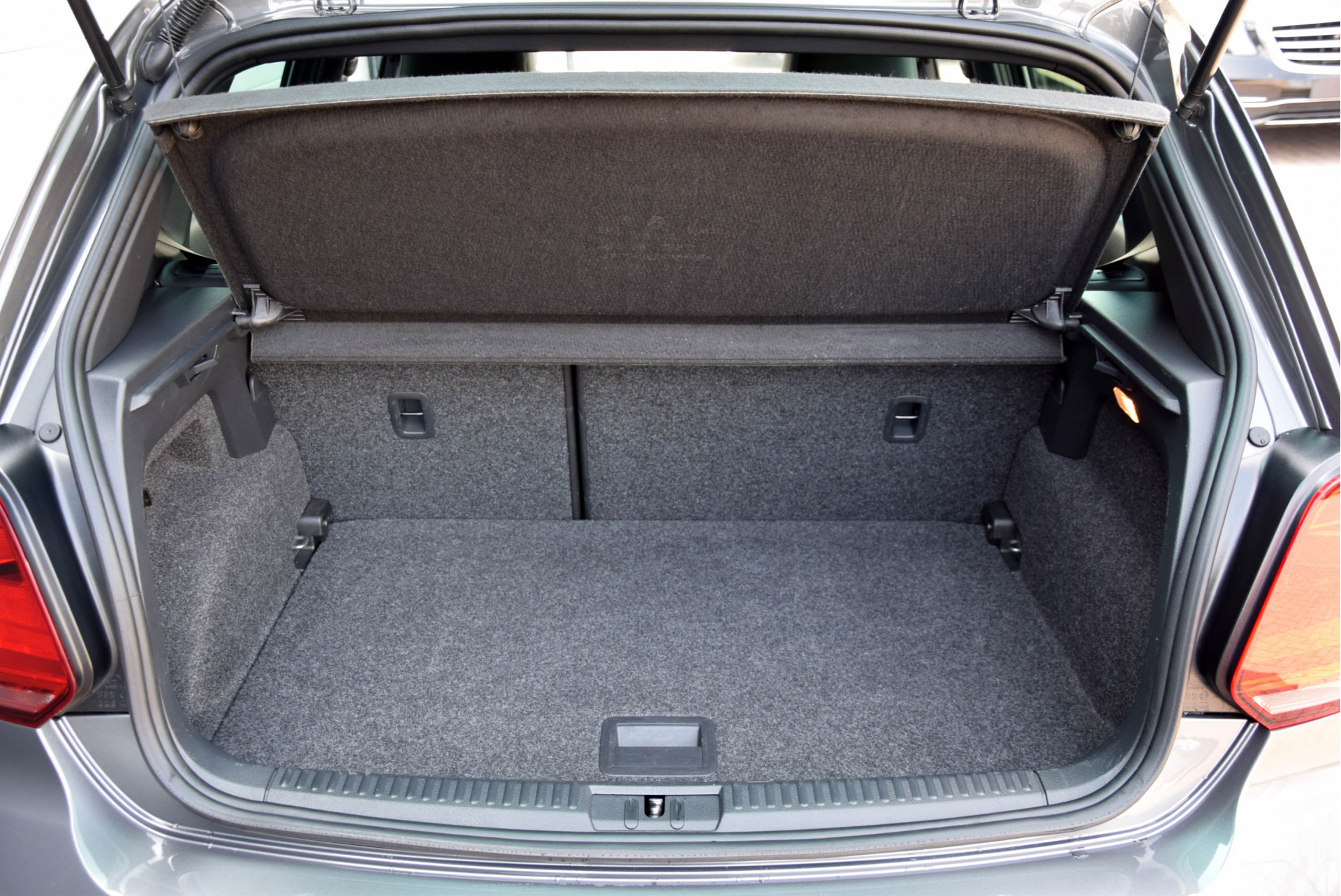 Volkswagen Polo 1.2 TSI 110pk Leer/Adaptive Cruise/Soundpakket/Navi/Zwarte hemel Aut Foto 18