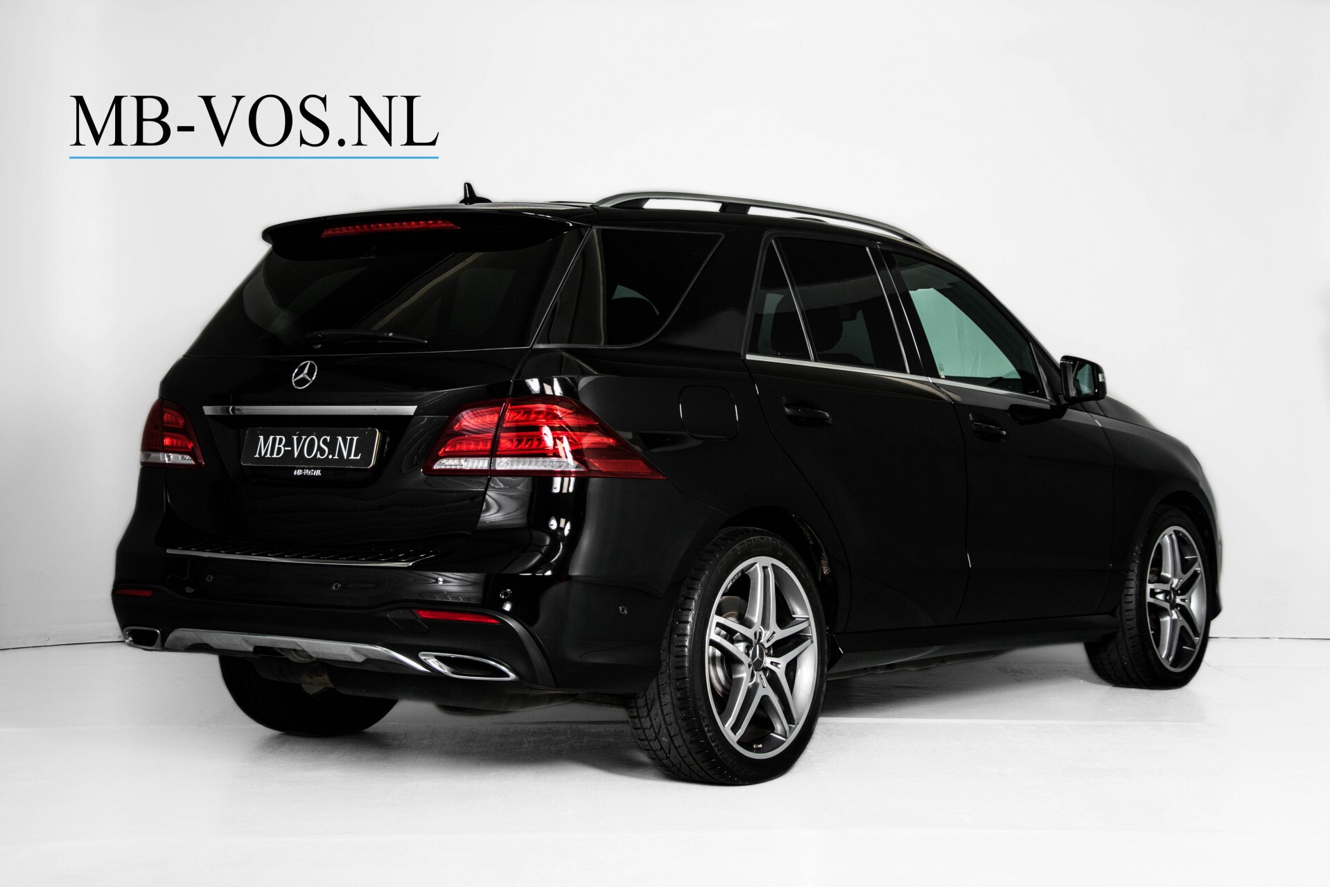 Mercedes-Benz GLE 350d 4-M AMG Distronic/Dak/Harman Kardon/ILS/Standkachel/Mem Aut9 Foto 2