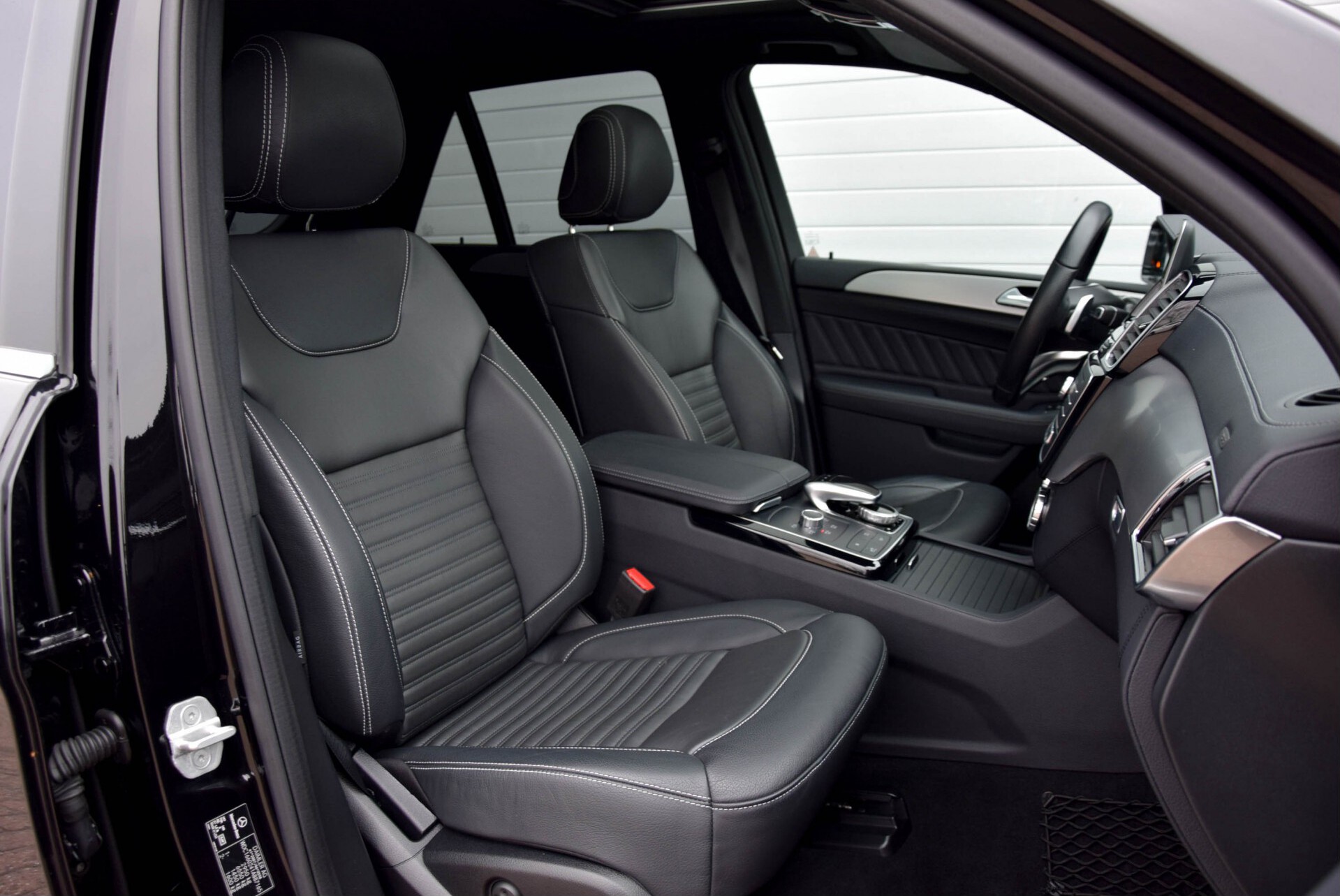 Mercedes-Benz GLE 350d 4-M AMG Distronic/Dak/Harman Kardon/ILS/Standkachel/Mem Aut9 Foto 3