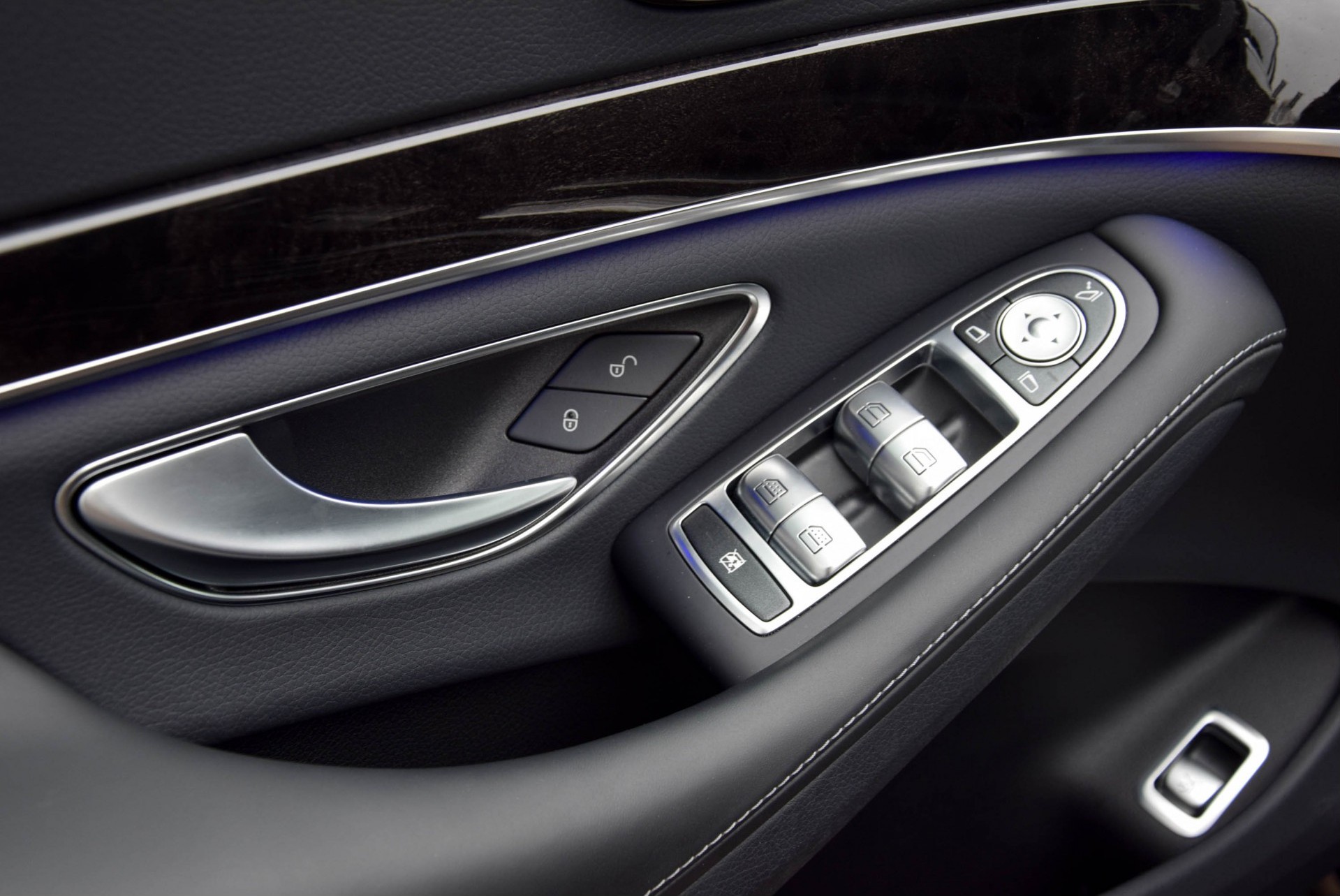 Mercedes-Benz S-Klasse 350d 4-M Lang AMG/Massage/Pano/Head-Up/Distronic/Burmester/360/Keyless Aut9 Foto 9