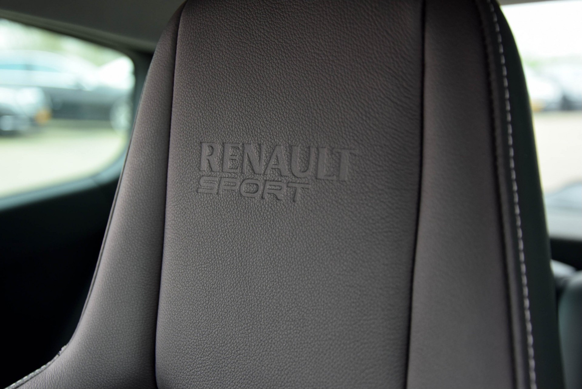 Renault Clio 2.0 RS Cup Navi/Akrapovic/Sportstoelen/Subwoofer/18''/Xenon Hs6 Foto 19