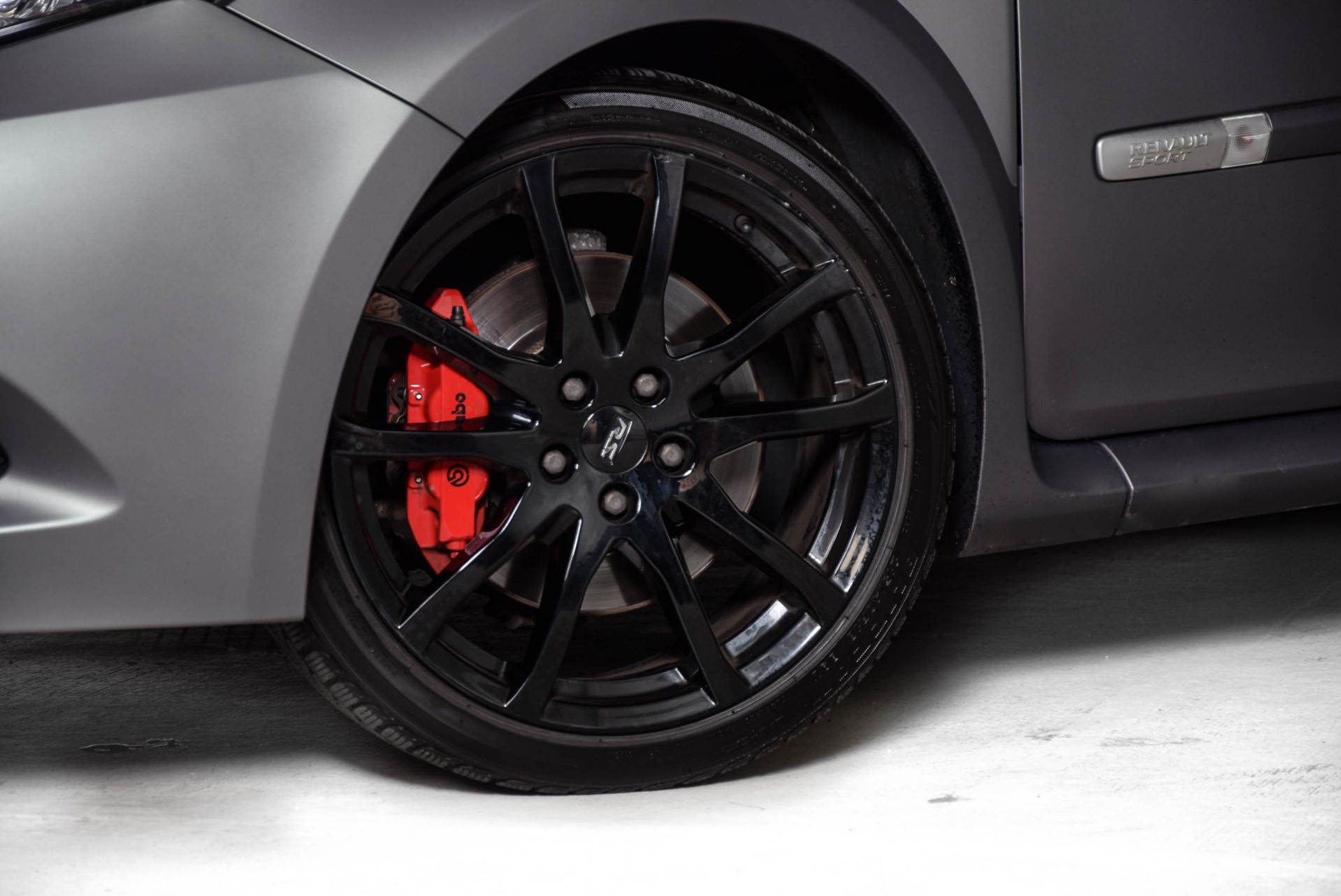 Renault Clio 2.0 RS Cup Navi/Akrapovic/Sportstoelen/Subwoofer/18''/Xenon Hs6 Foto 24