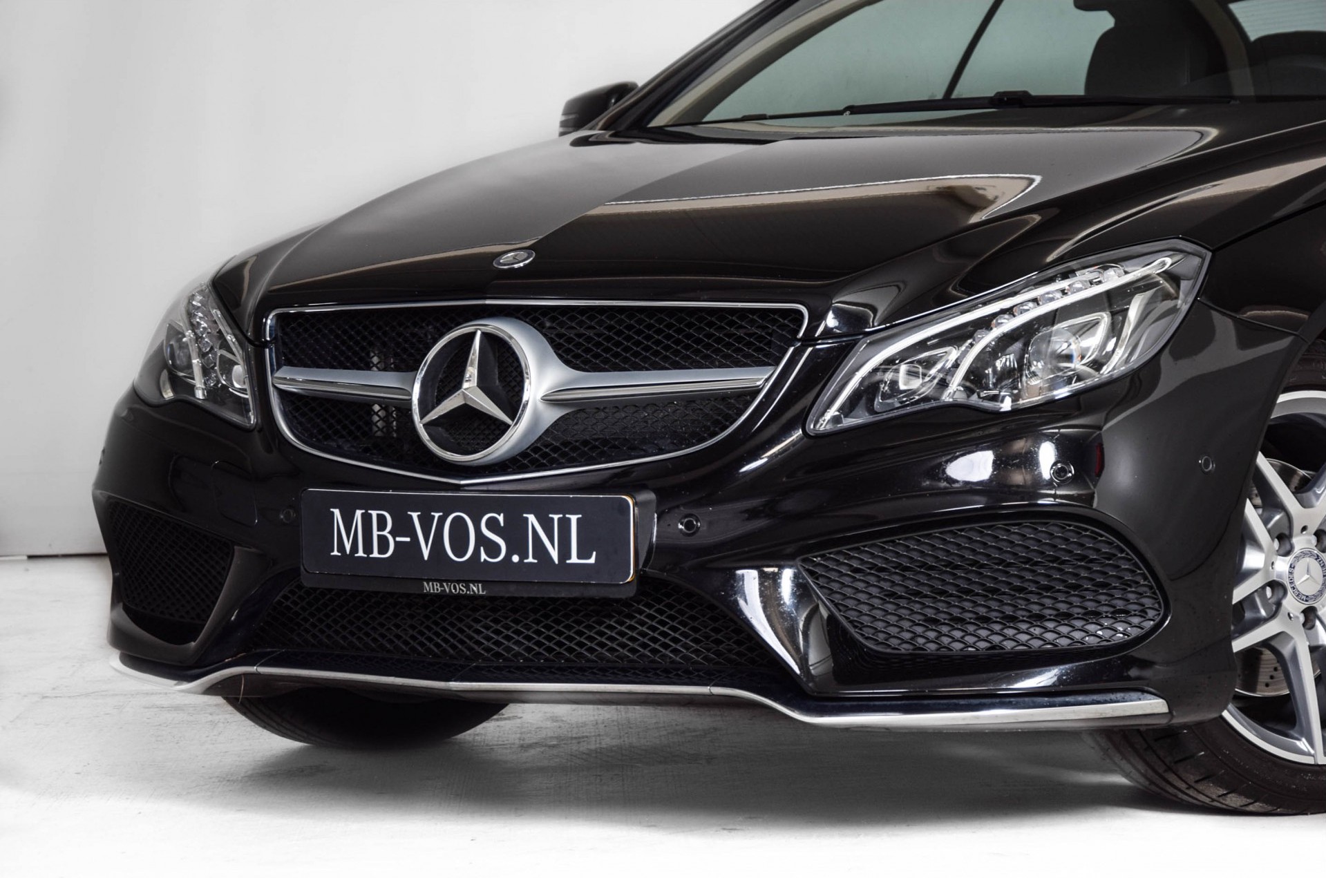 Mercedes-Benz E-Klasse Coupé 250 AMG Dynamic Comand Harman-Kardon Aut7 Foto 18