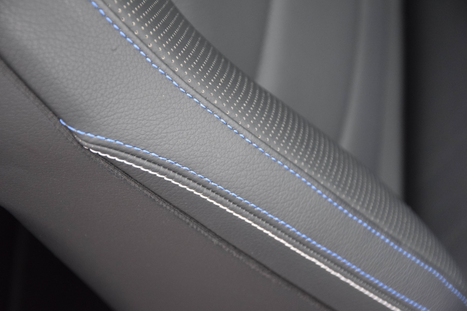 Mercedes-Benz E-Klasse Cabrio 250 SPORT EDITION AMG Distronic/Comand/360/Mem/ILS Aut7 Foto 20