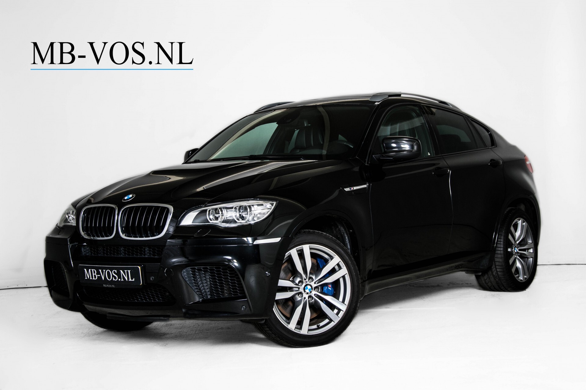 BMW X6 4.4i M Pano/Adaptive Drive/HUD/Keyless/360camera/TV/Drivers Pack/Entertainment/Shadowline Aut6 Foto 1